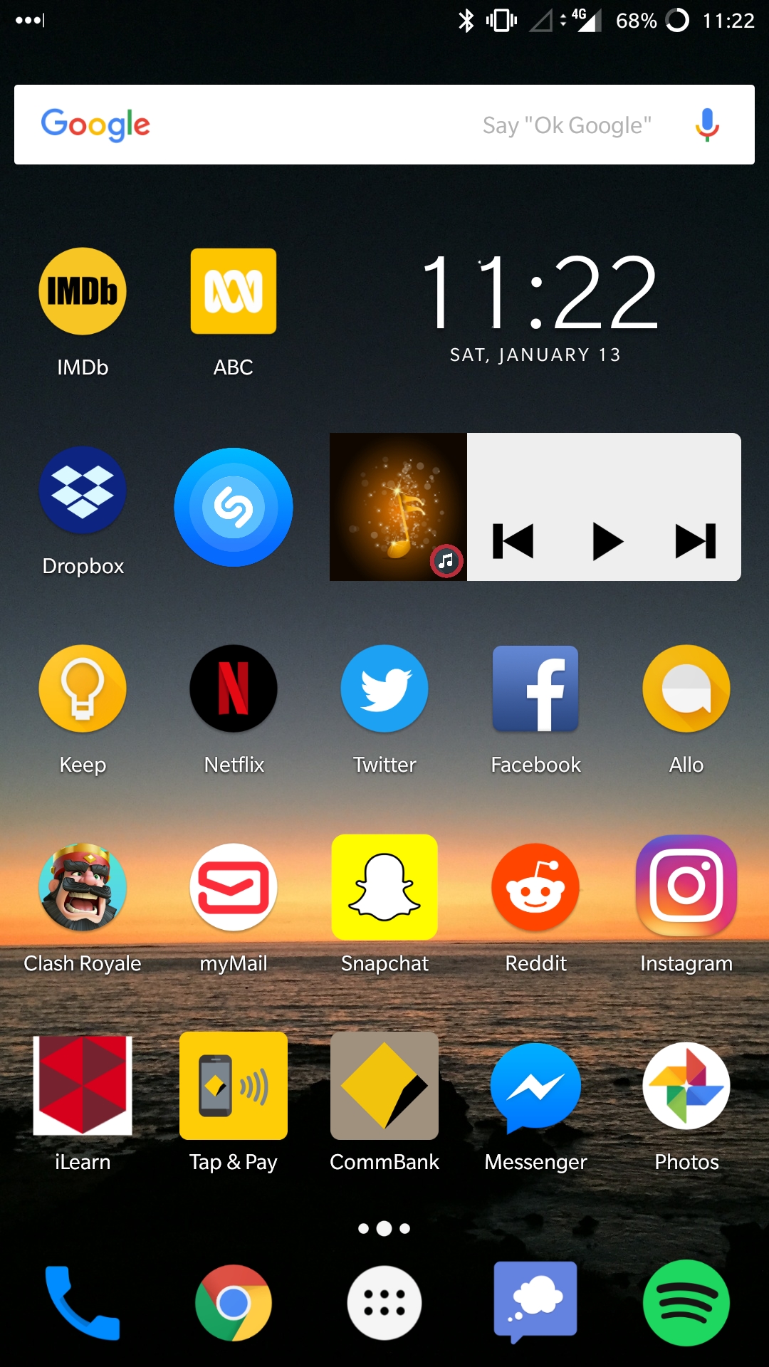 New update changed the size and shape of my apps, but didnt do it to