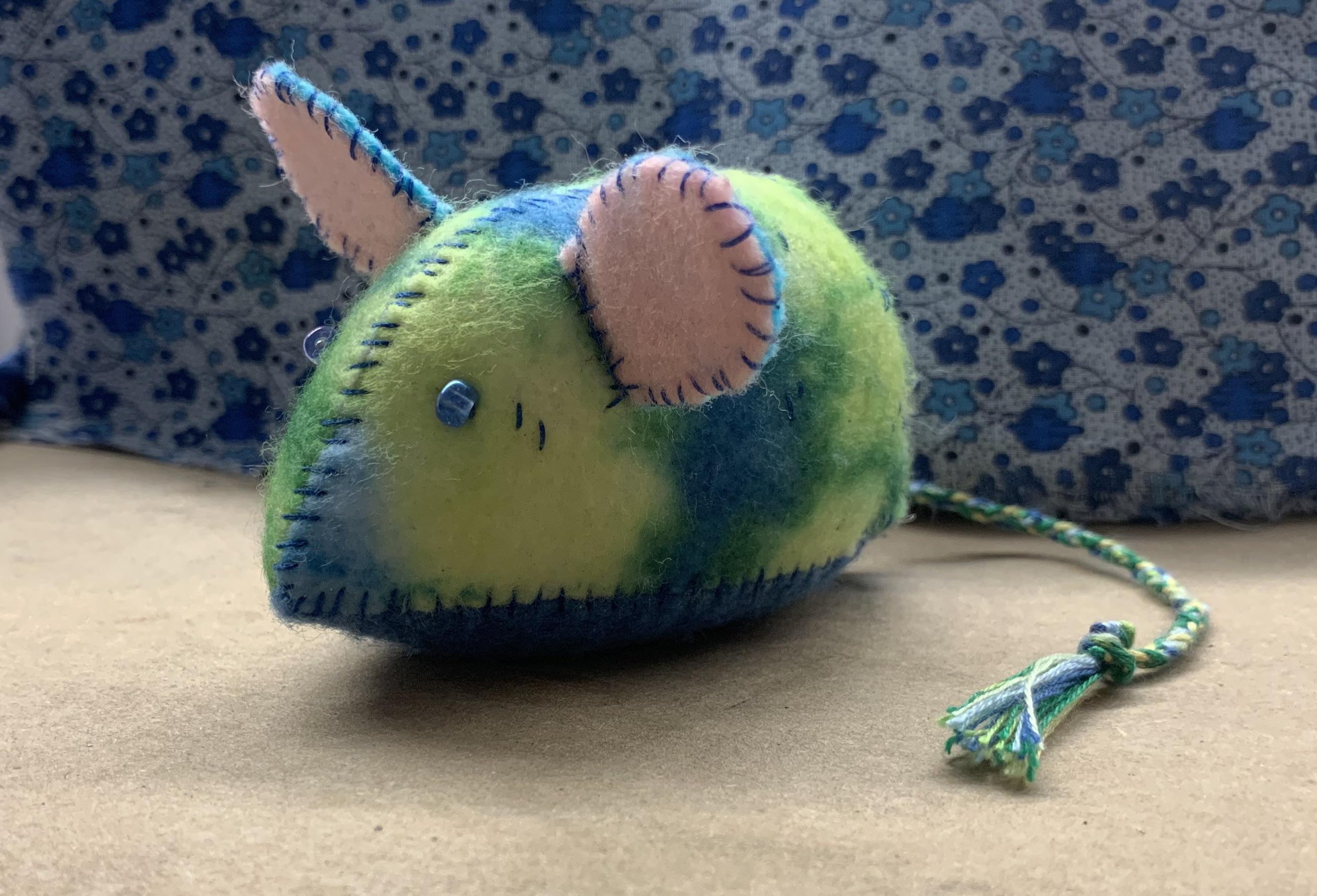 Hand Sewn Mouse r/sewing