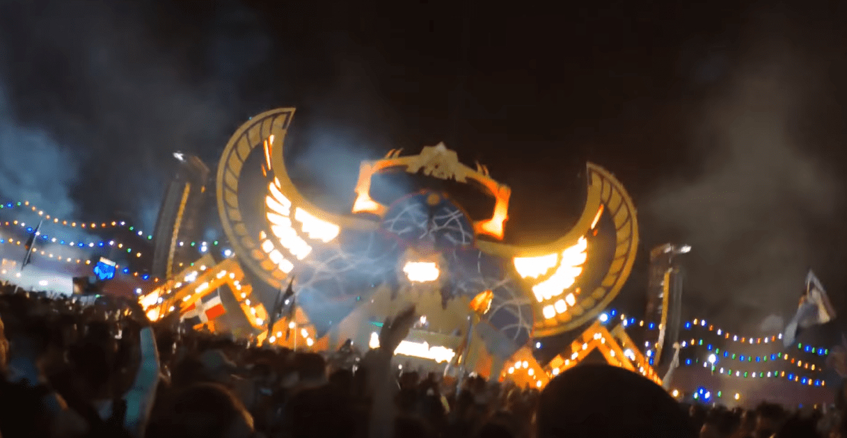 What kind of shoes do you wear at EDC? electricdaisycarnival