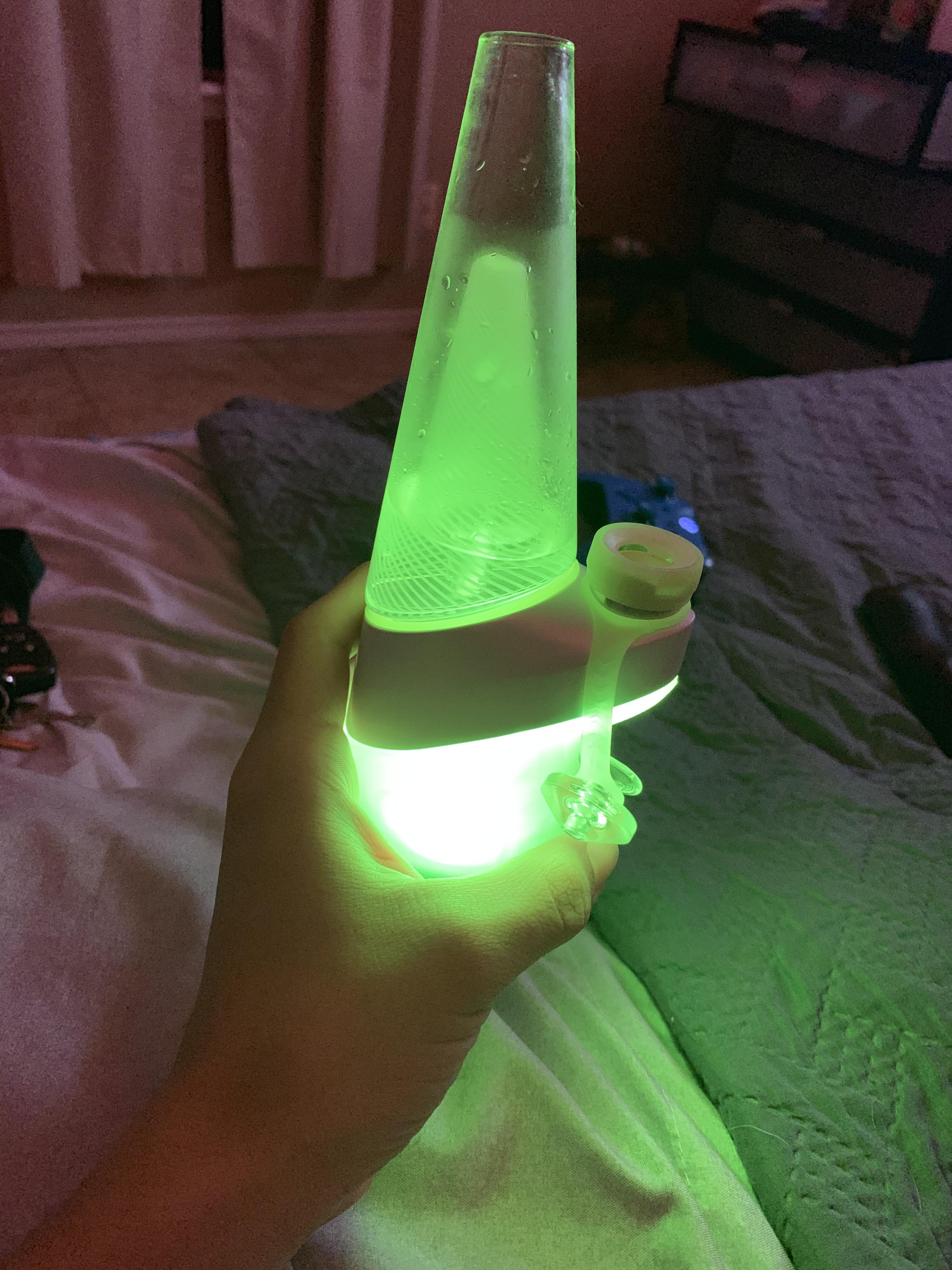 Loving my neon puffco