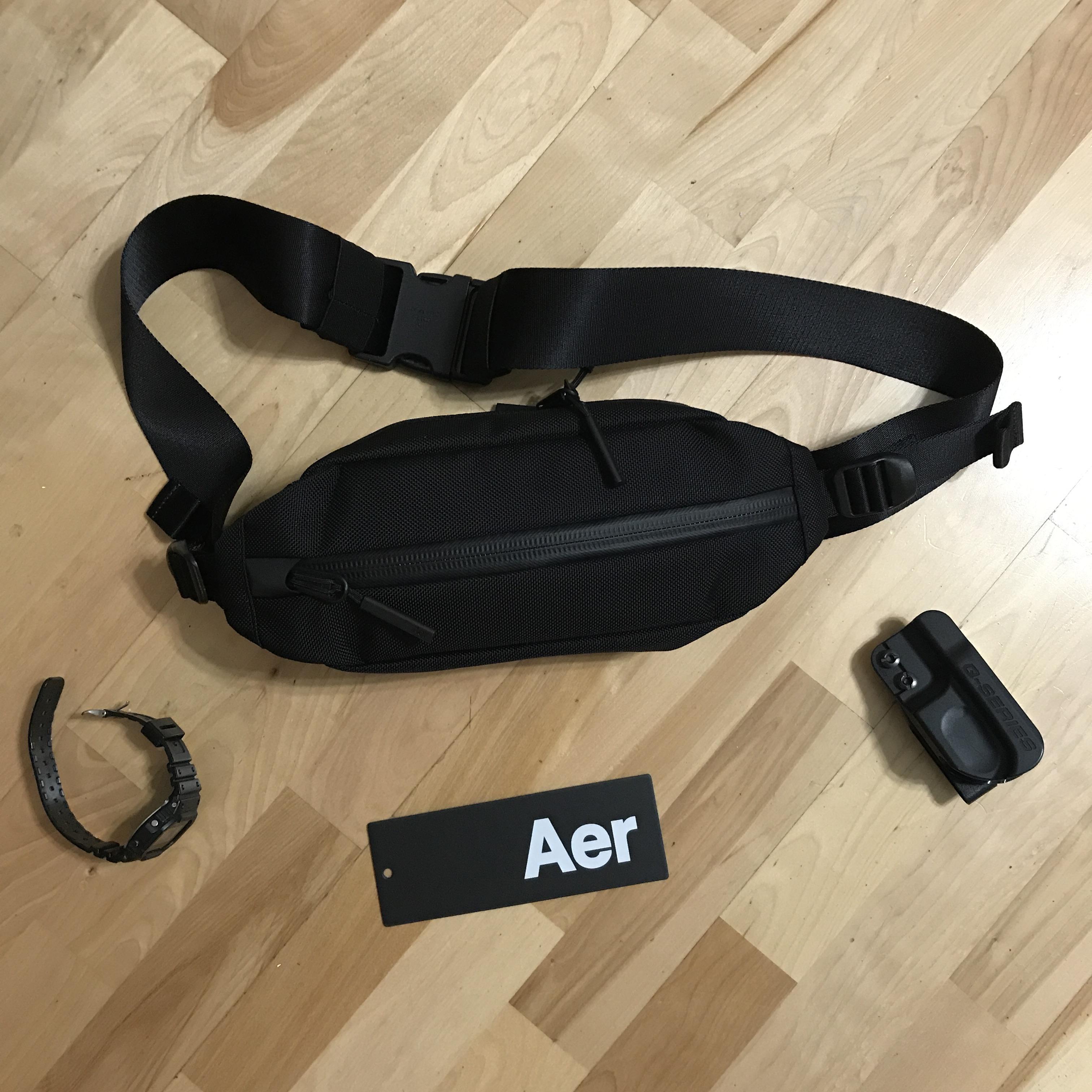 My EDC lite/Gym bag r/ManyBaggers