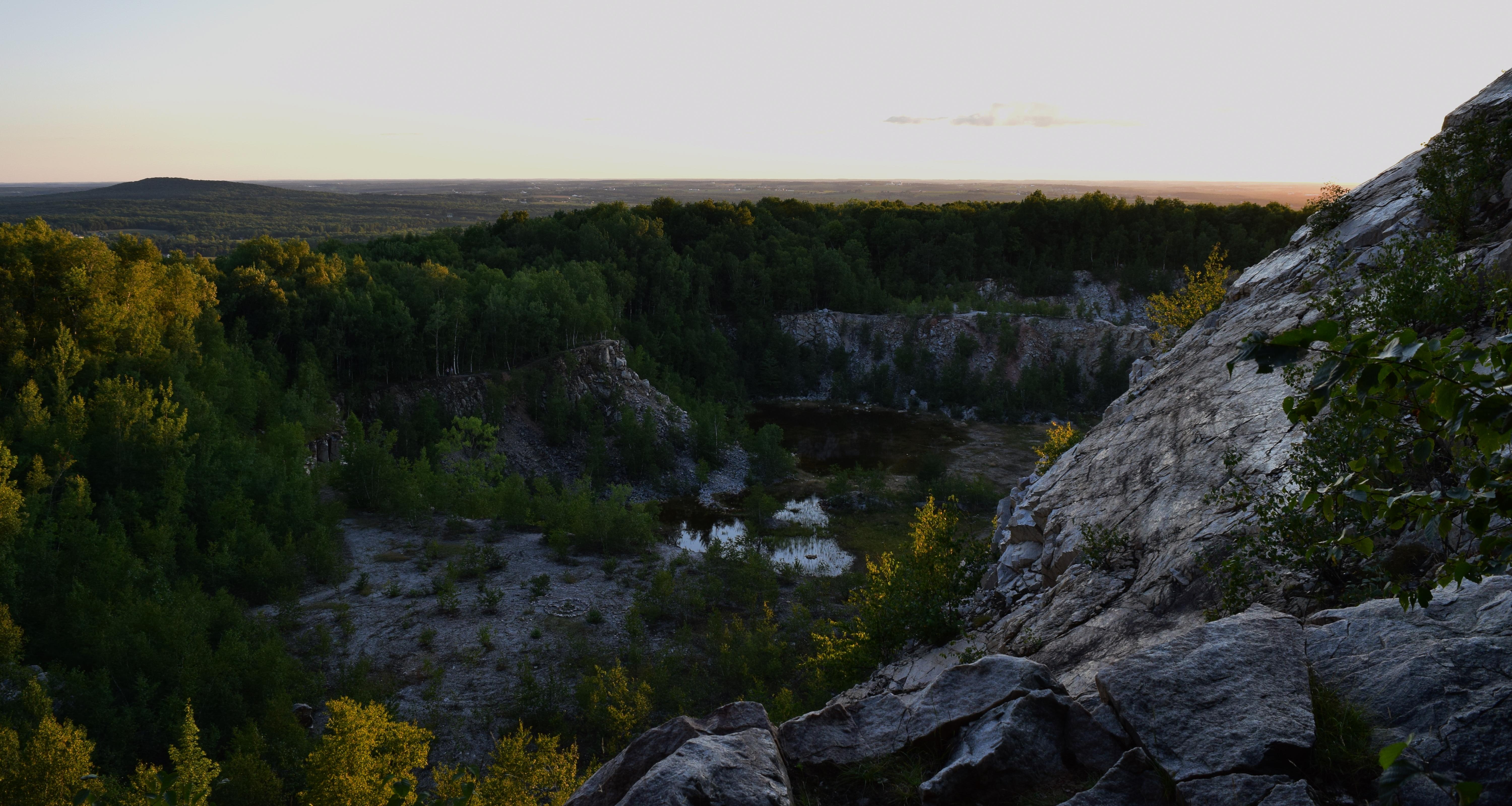 The Quarry, Rib Mountain Wisconsin. [OC] [6000 x 3203] r/EarthPorn