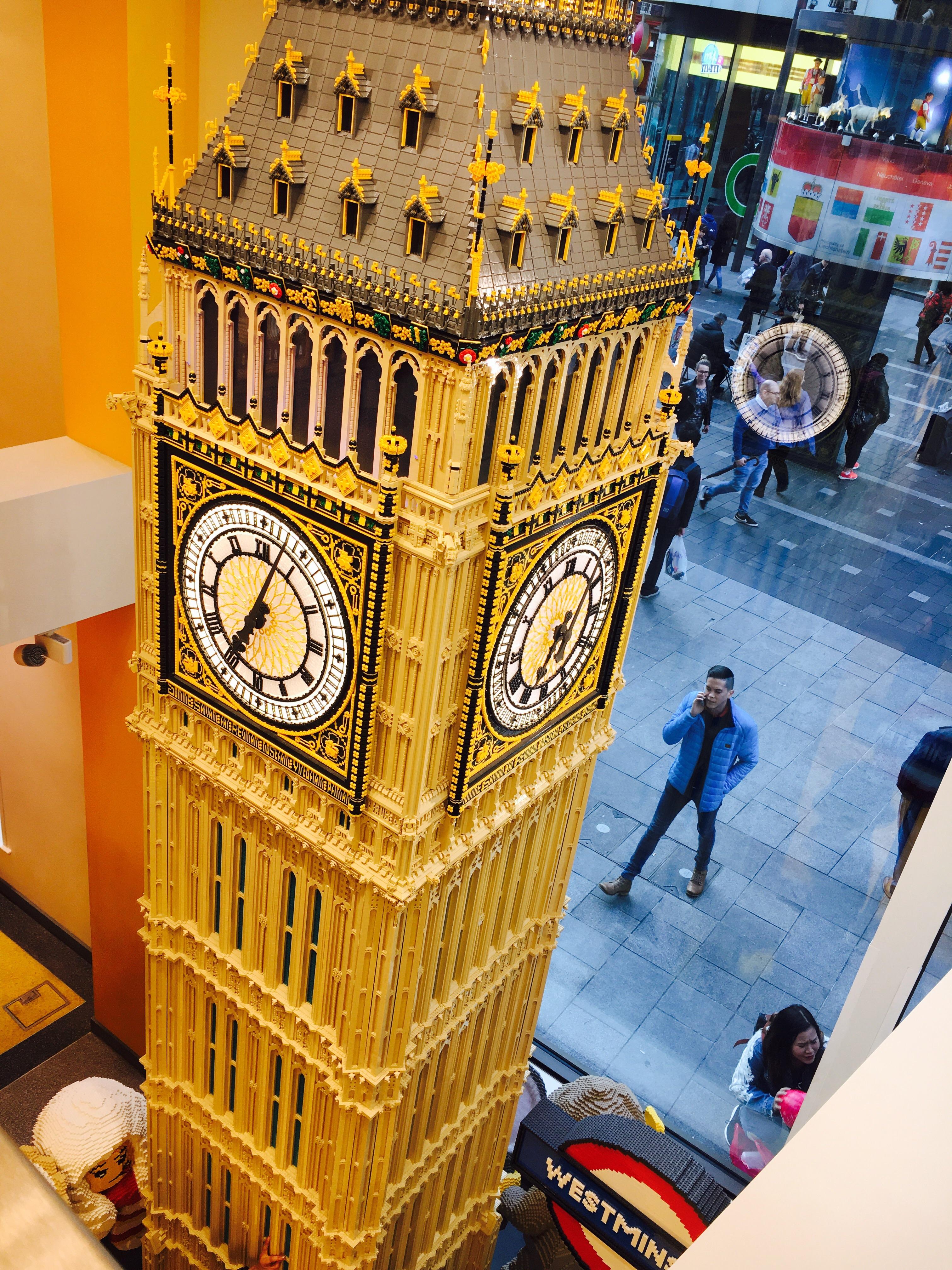Big Ben [London Lego Store] r/lego