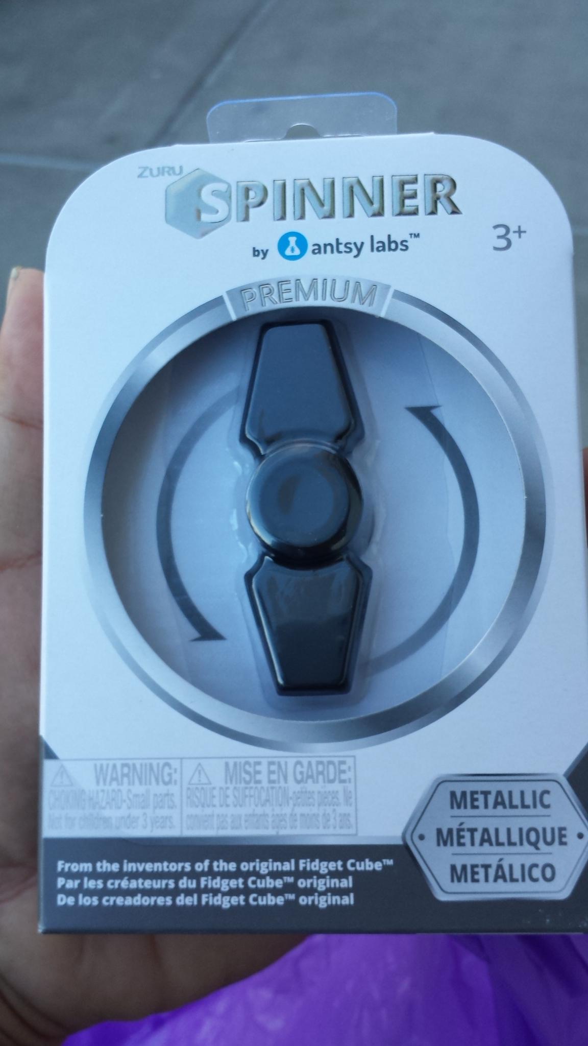 Today retail spinner hunt the only bar spinner by Zuru. Pain to find