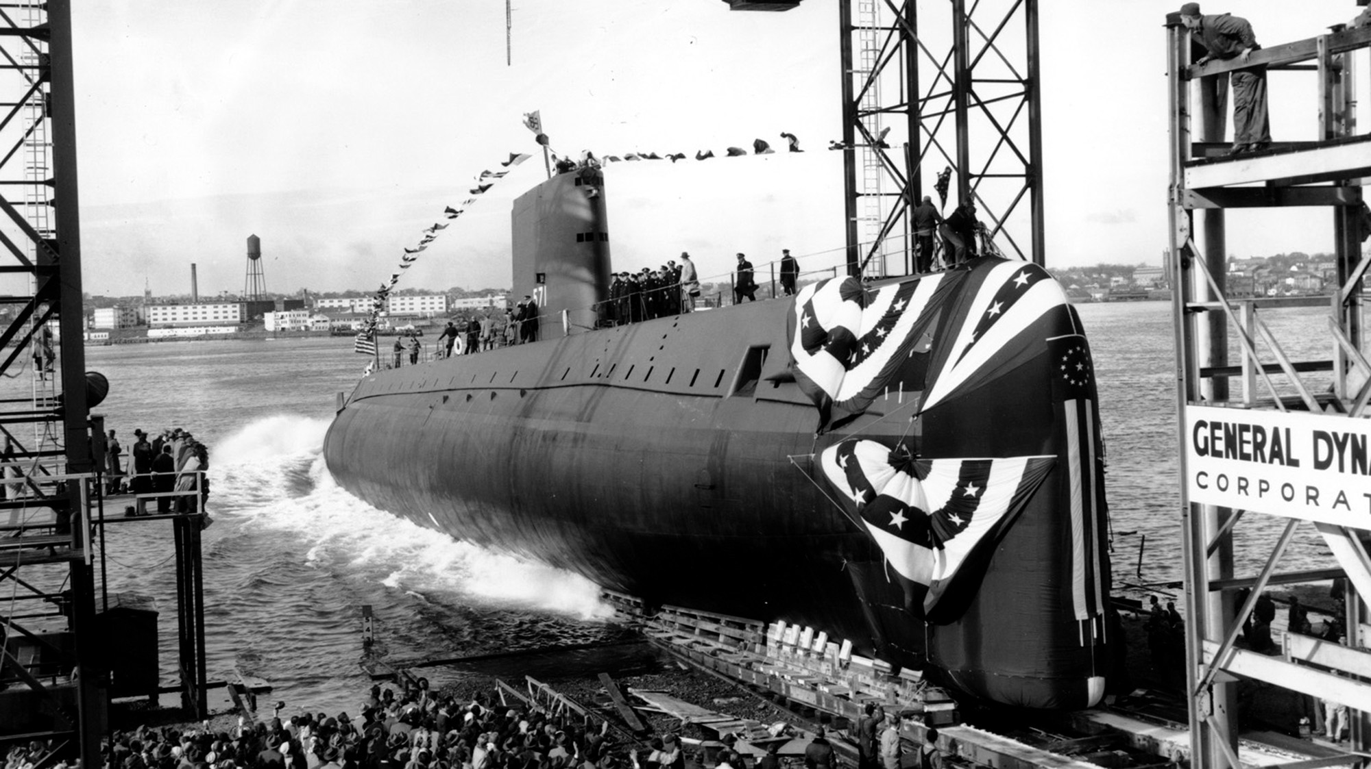 USS Nautilus (SSN571) being launched on 21 January 1954 r/submarines