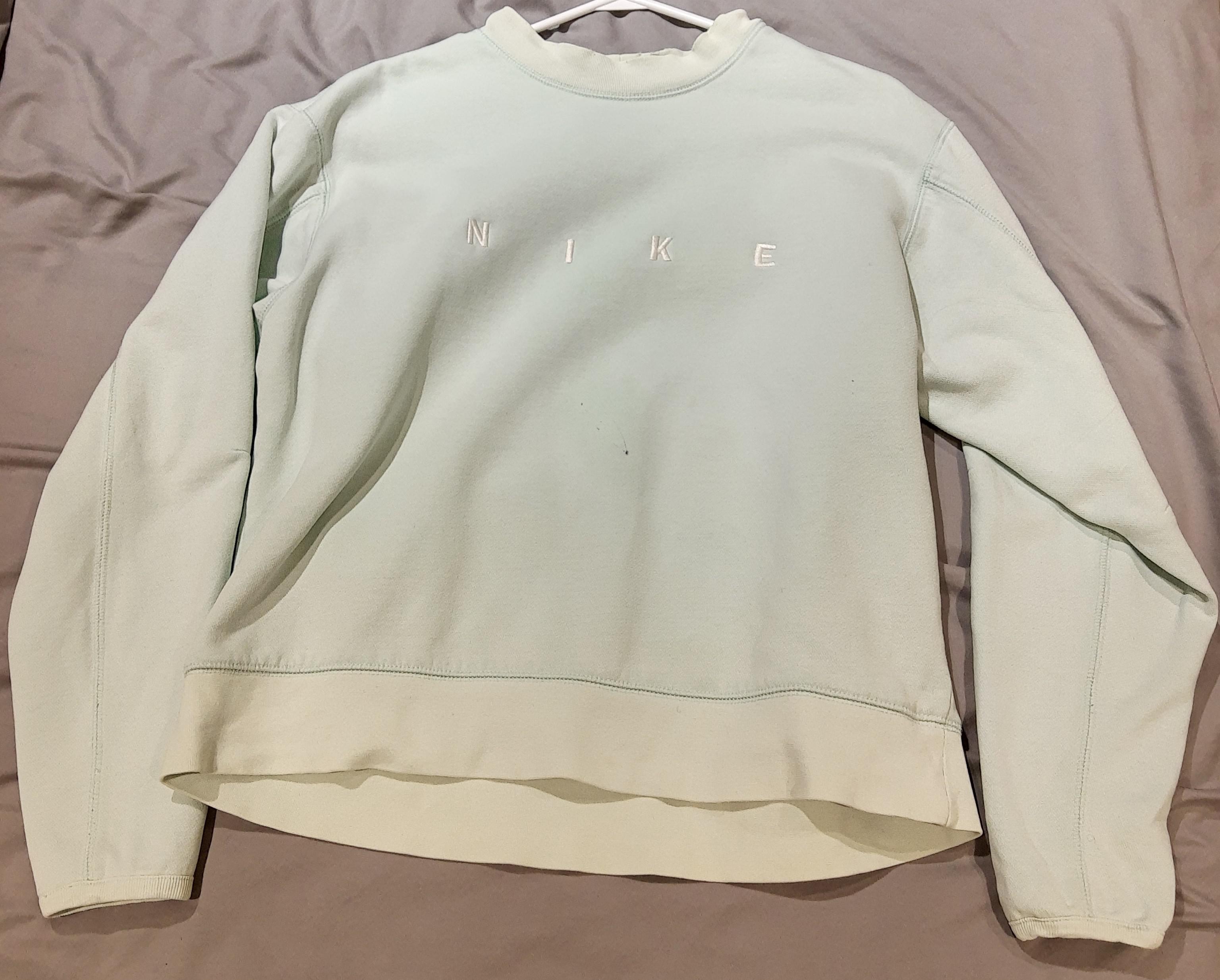 What is the best method and products to dye this sweater black? 80