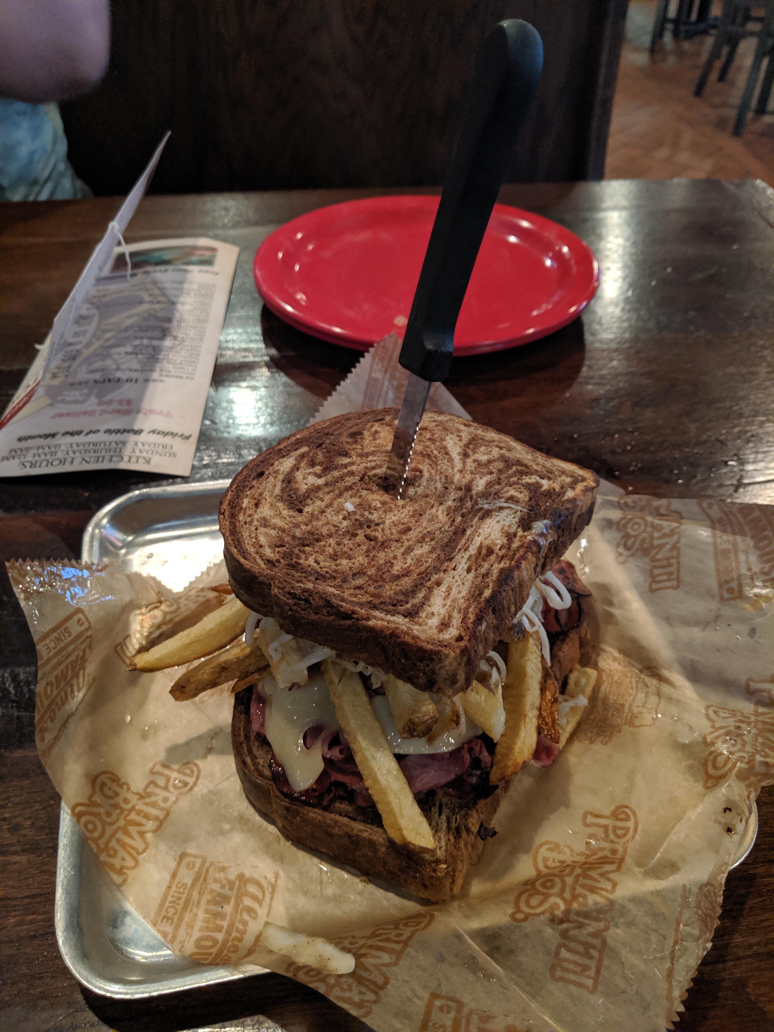 Reuben at Primanti Bros in Pittsburgh r/FoodPorn