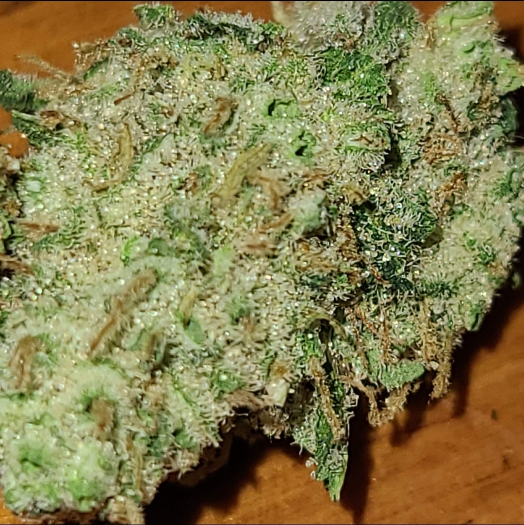 Cali connection cherries jubilee 🍒 doesn't taste like cherries but more like earthy chocolate