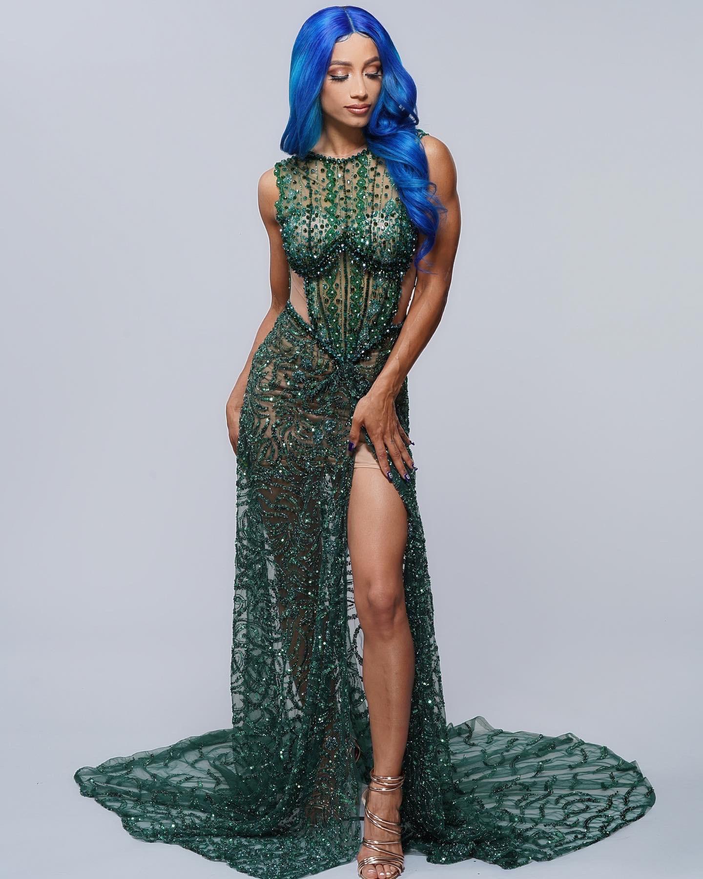 Look at Sasha banks hot legs 😍 : SashaBanksWWE