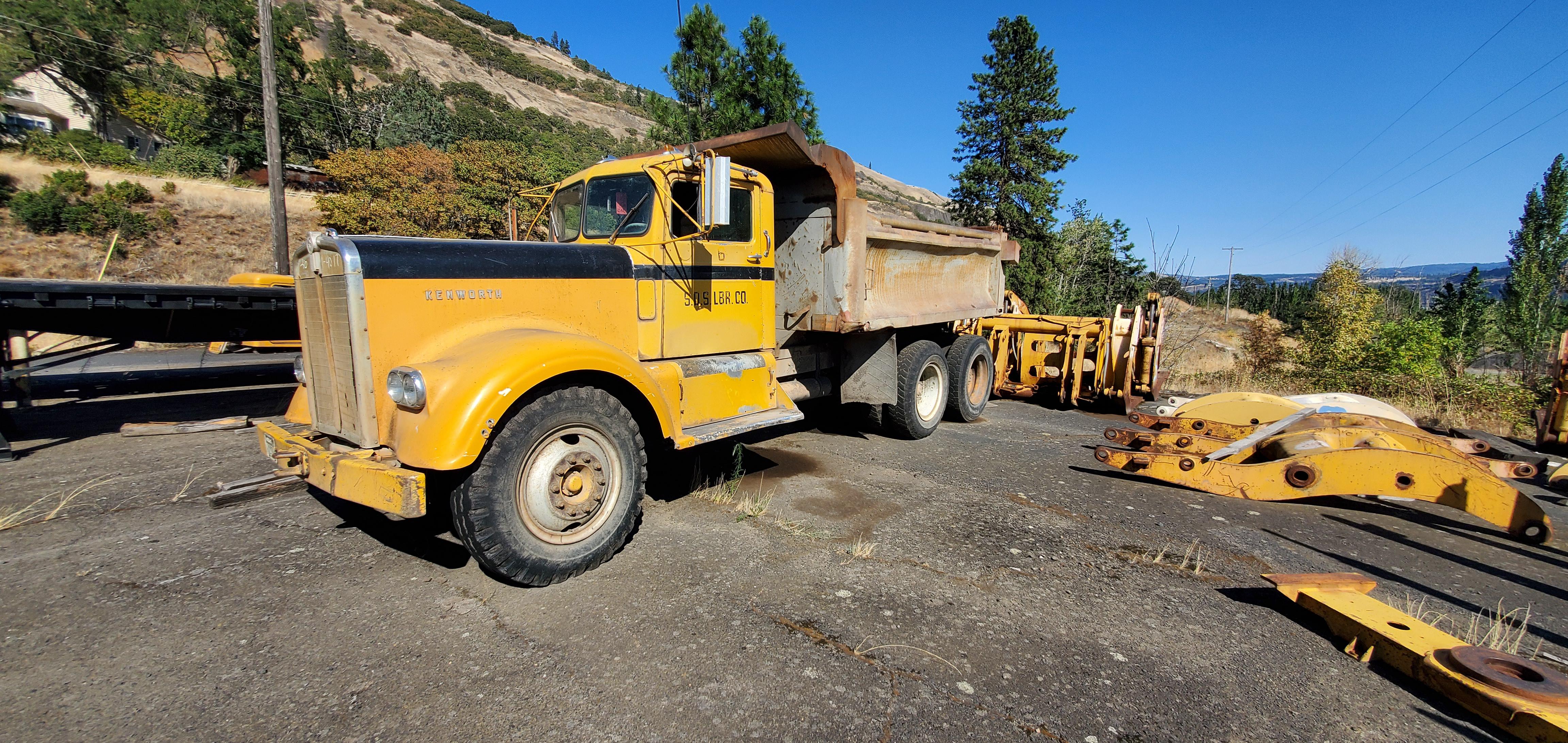 Old WA Lumber Company Dump Bingen r/Truckers