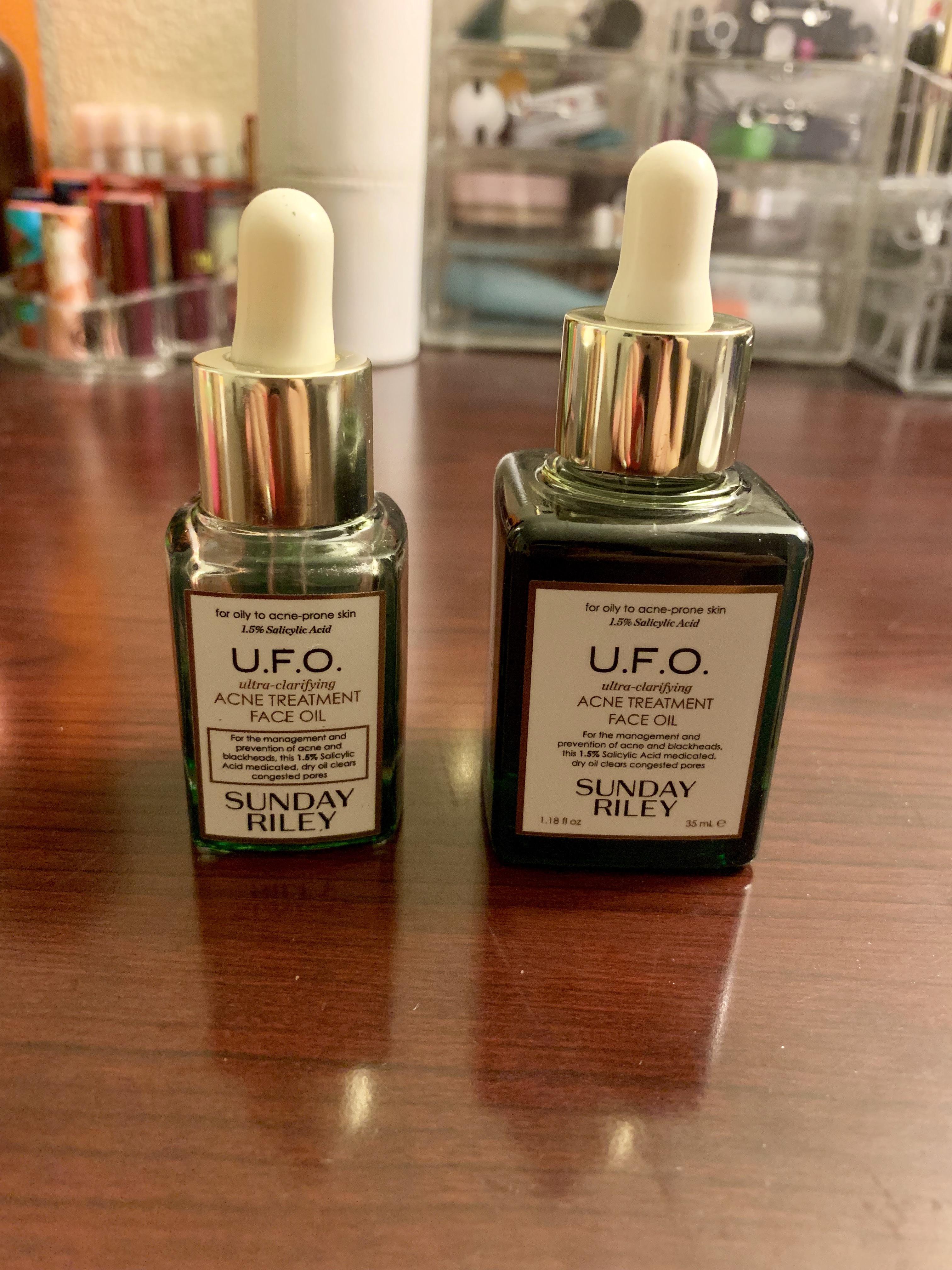 Finished my mini sized Sunday Riley UFO Acne Treatment Face Oil. Onto