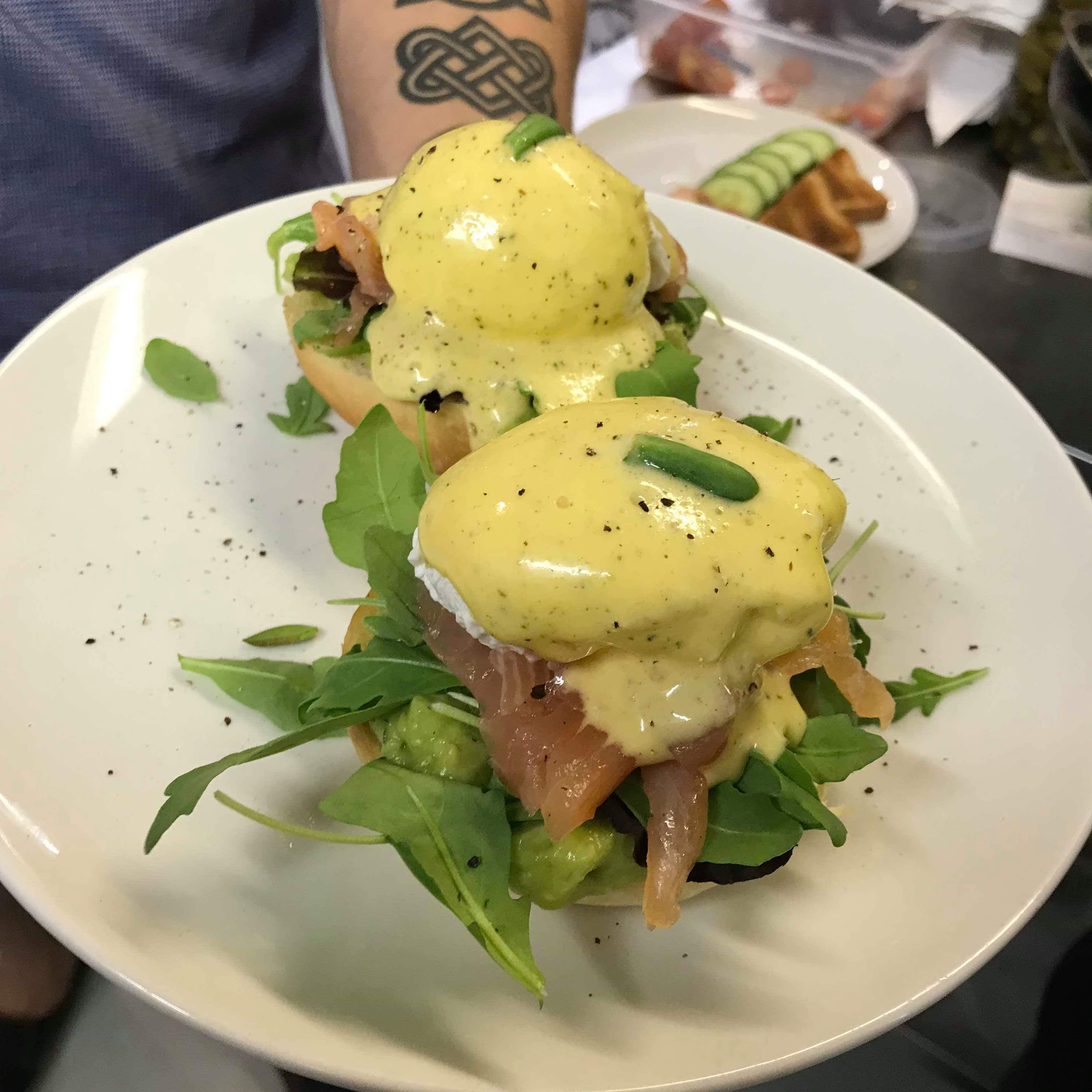 [pro/chef] Egg's Benedict on Brioche buns avocados and smoked salmon