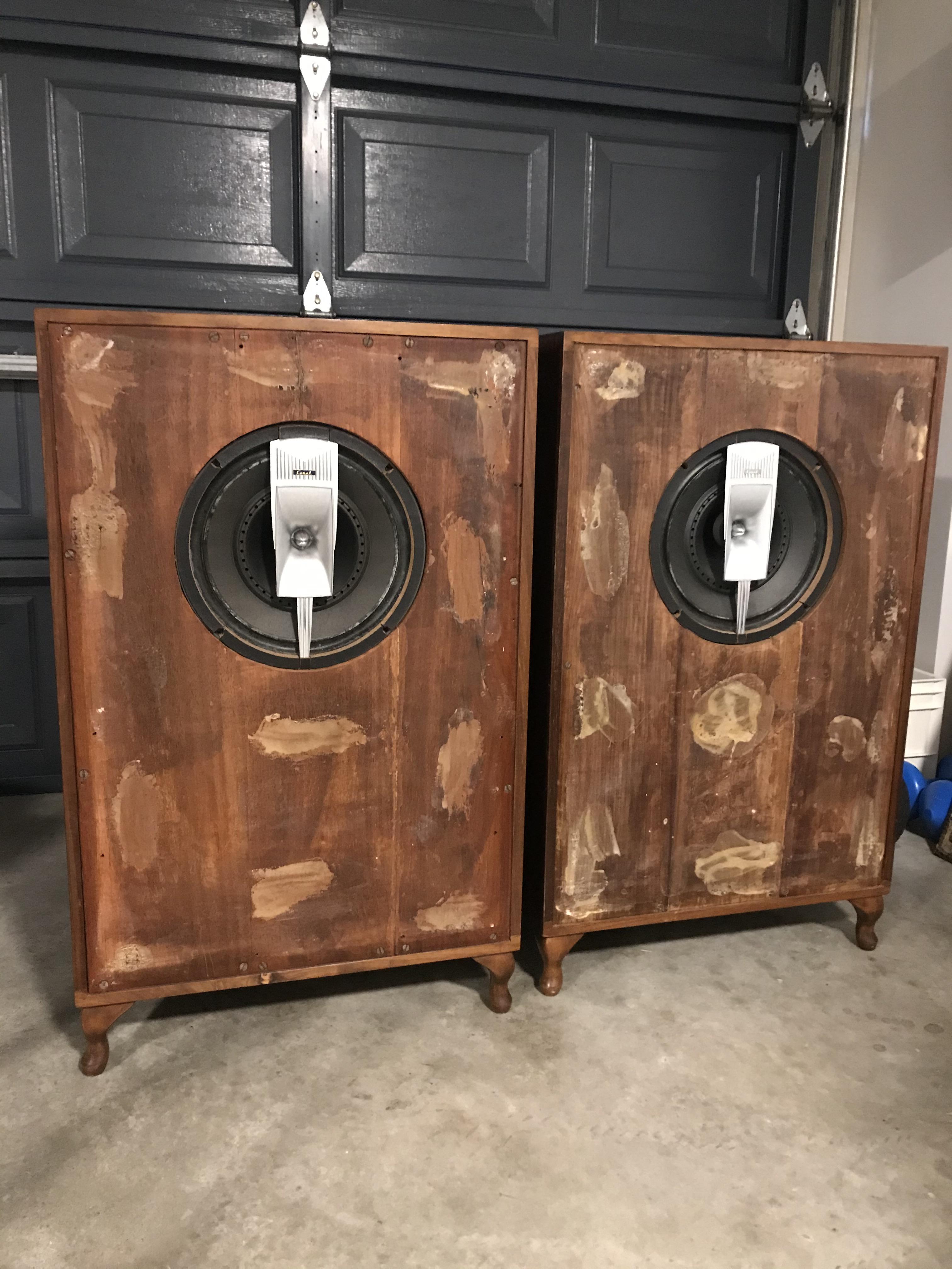 Picked up these vintage Coral speakers, 10. Anybody know much about