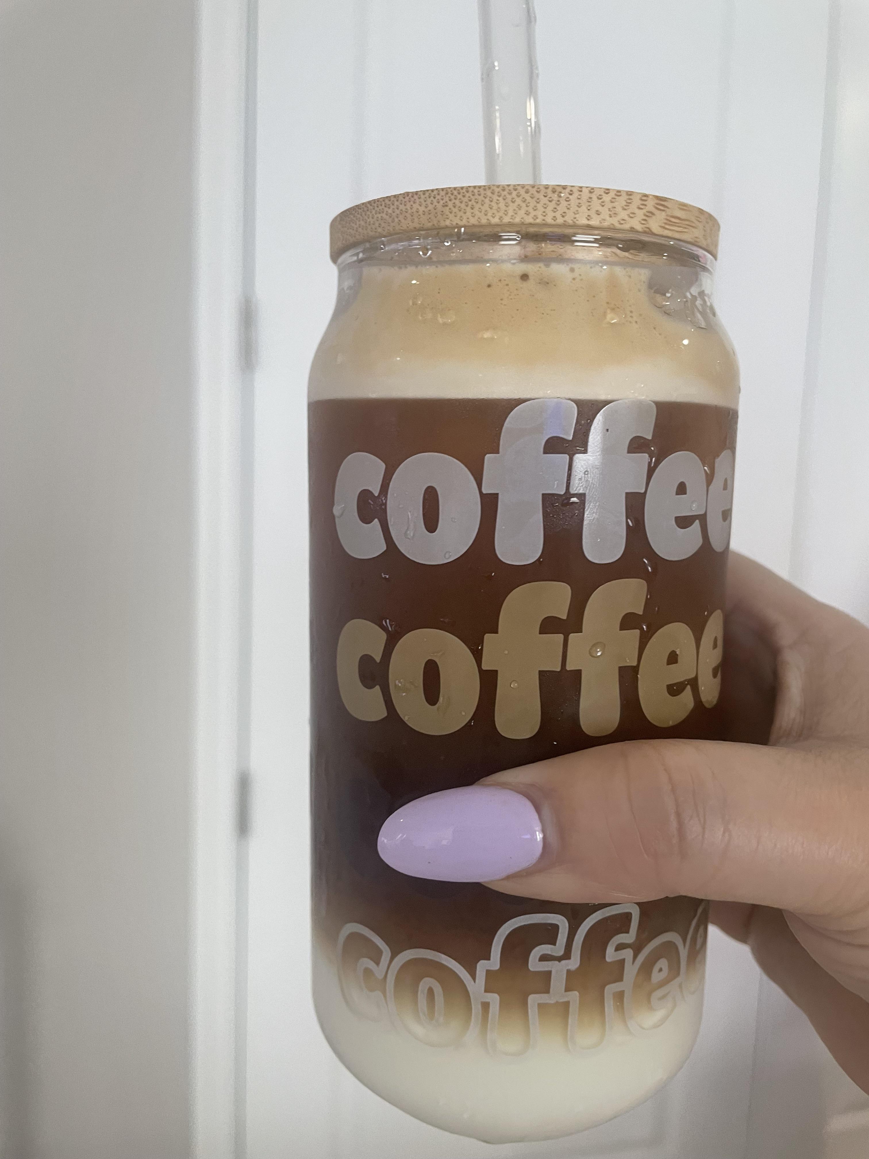 Iced Caramel Macchiato Bianco leggero and forte with almond milk and sugar free caramel sauce