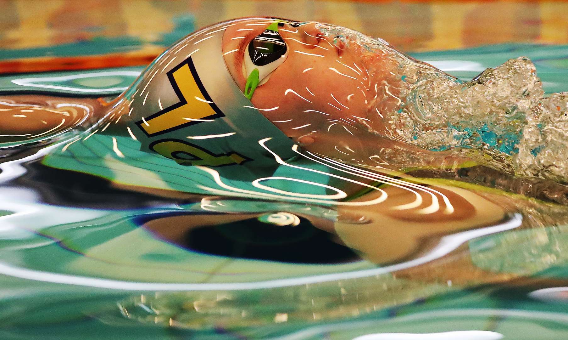 Surface Tension Water