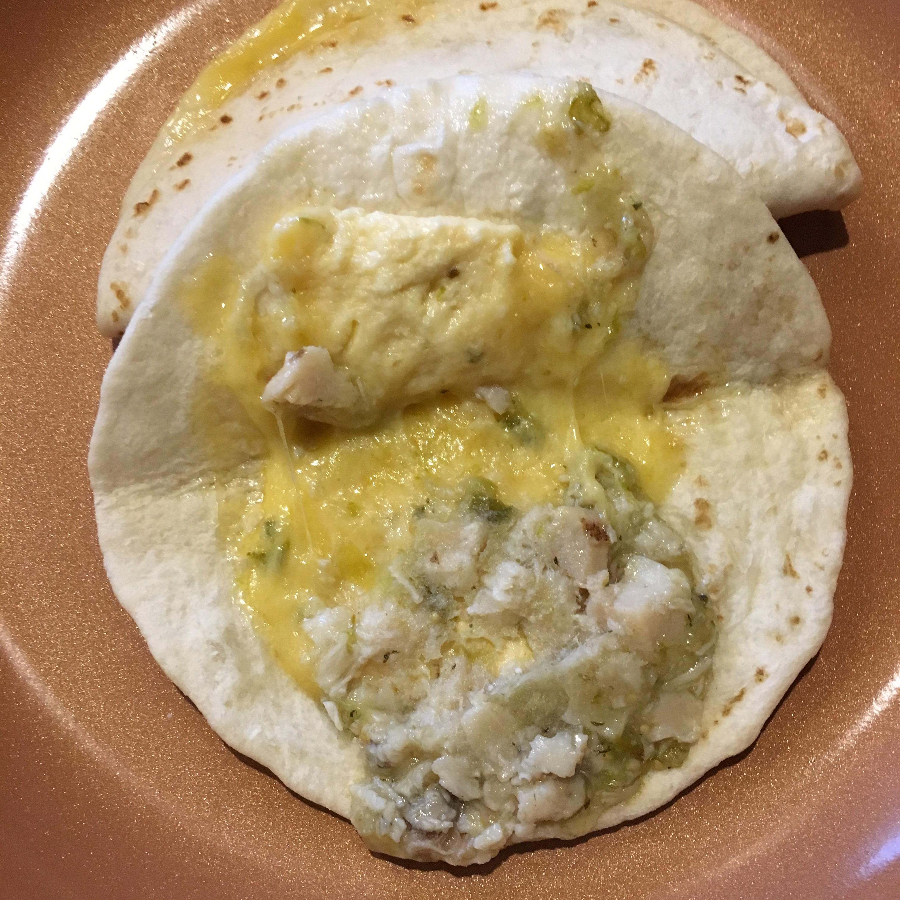 Inside of my frozen chicken quesadilla r/shittyfoodporn