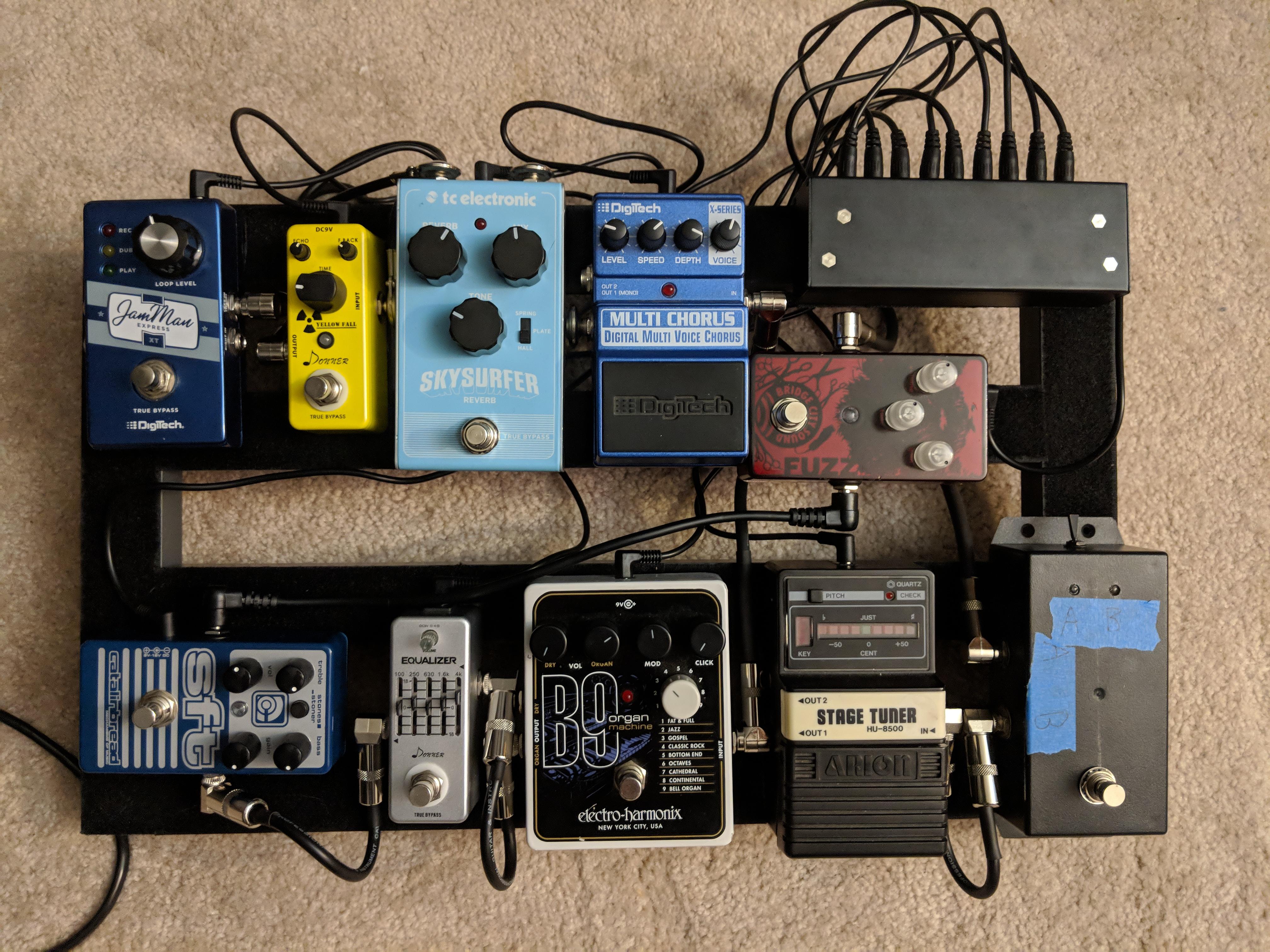 First pedalboard, could someone suggest power cable management tips