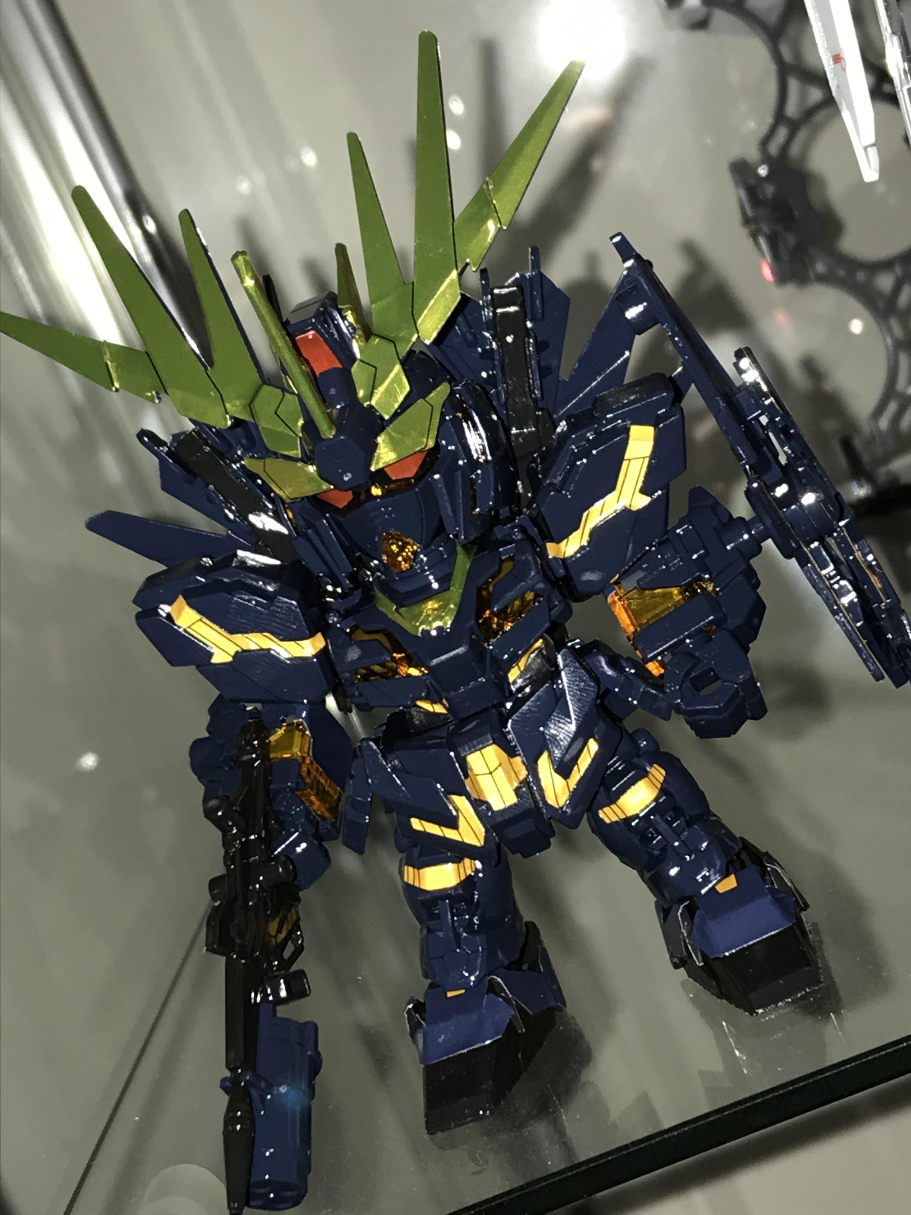 First time using glossy top coat. Tried it out on this SD. Im learning