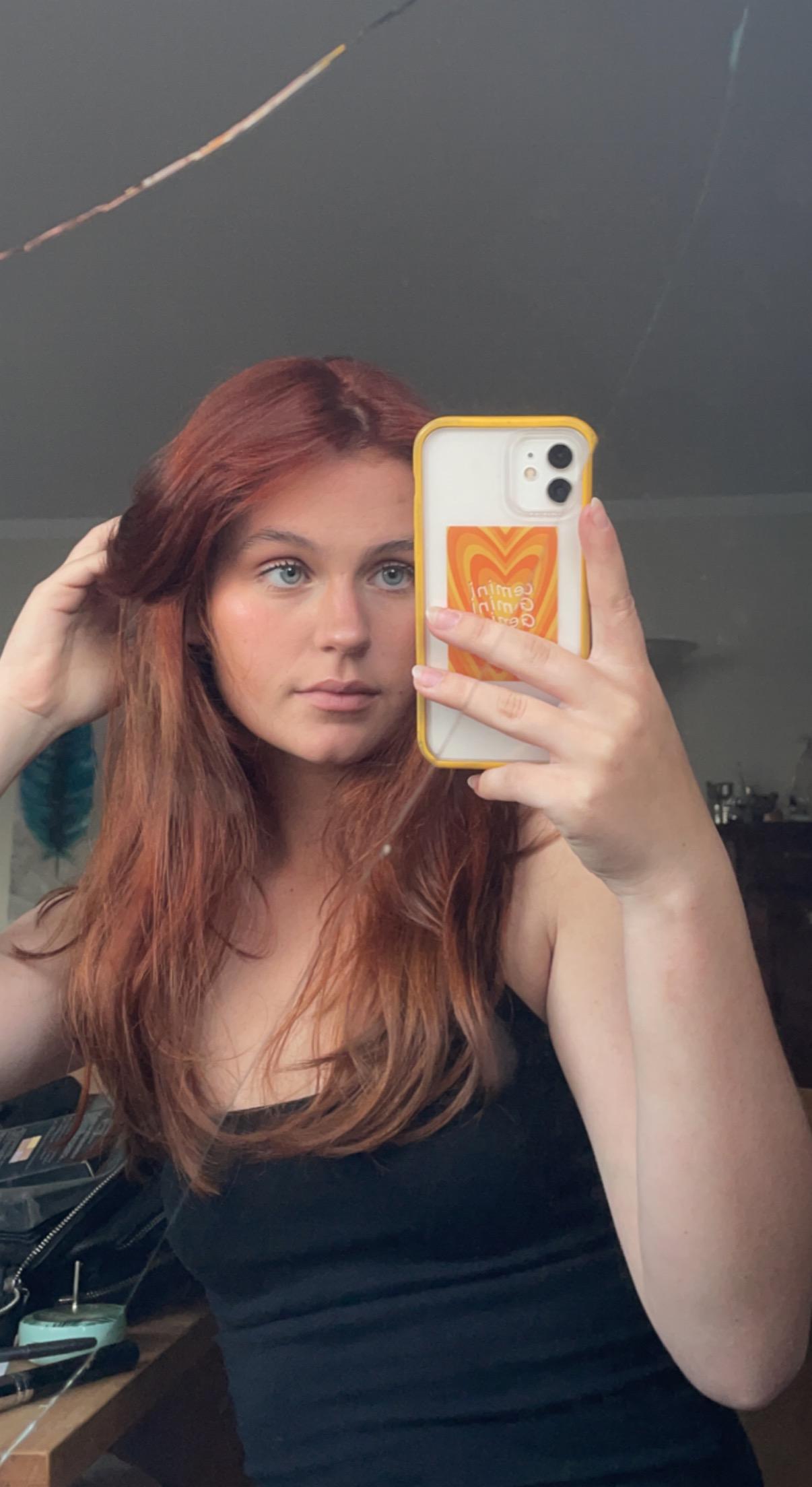 Your friendly redhead girl next door 🫶🏼 : SexyButClothed