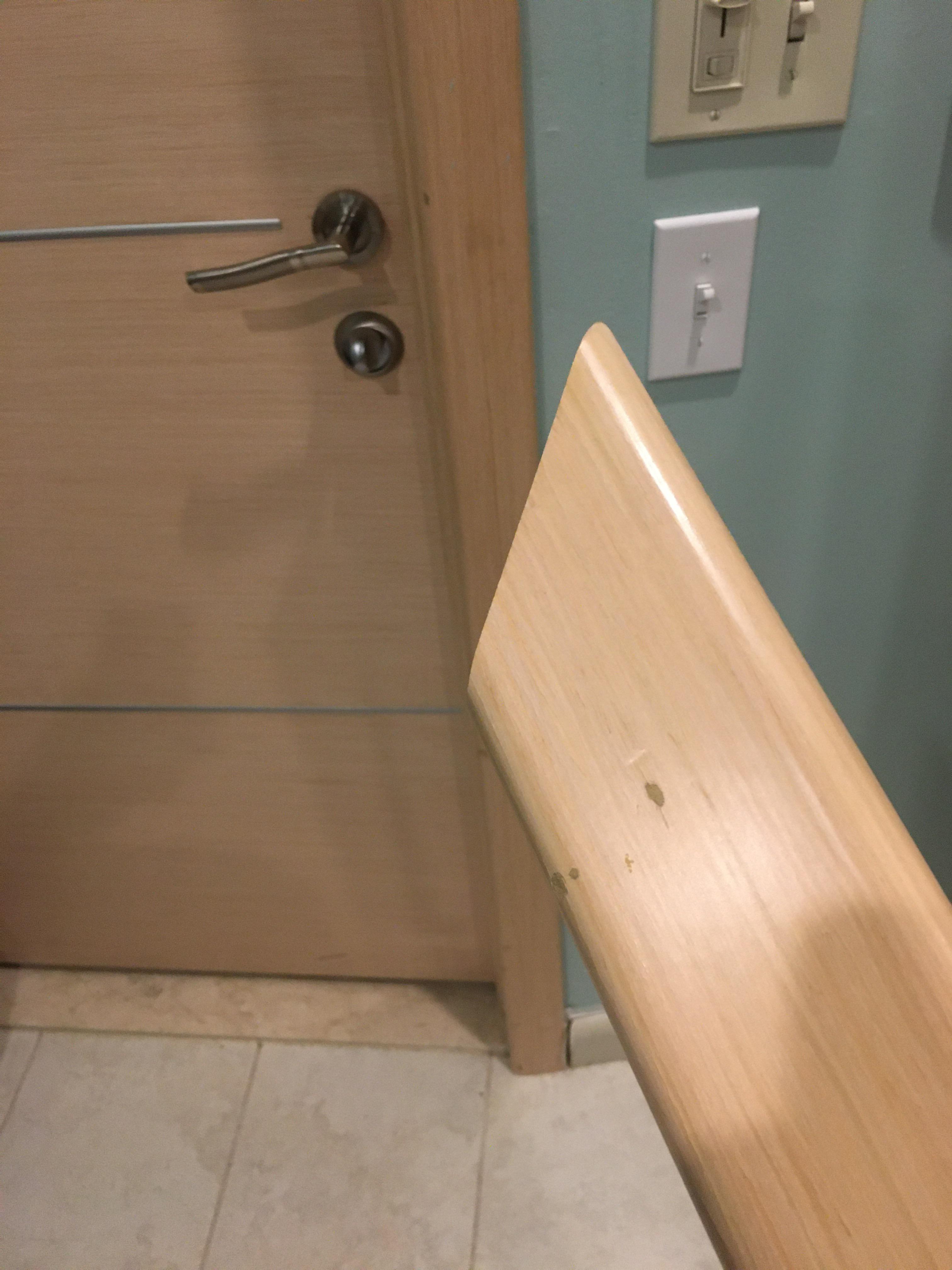 glue instead of finish nails for door casings? r/Carpentry