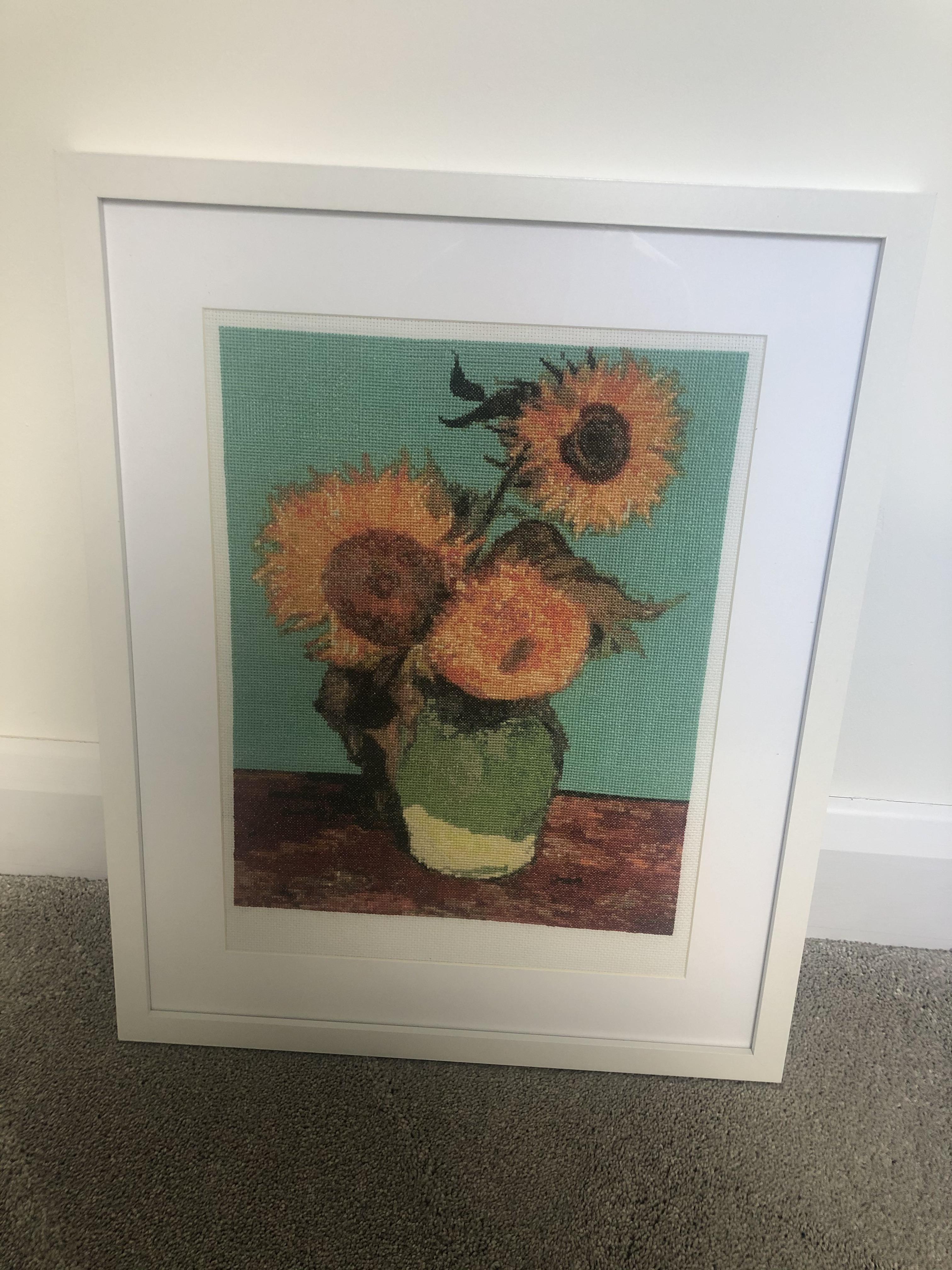 [FO] Van Gogh sunflowers 🌻 my largest cross stitch to date! Lockdown