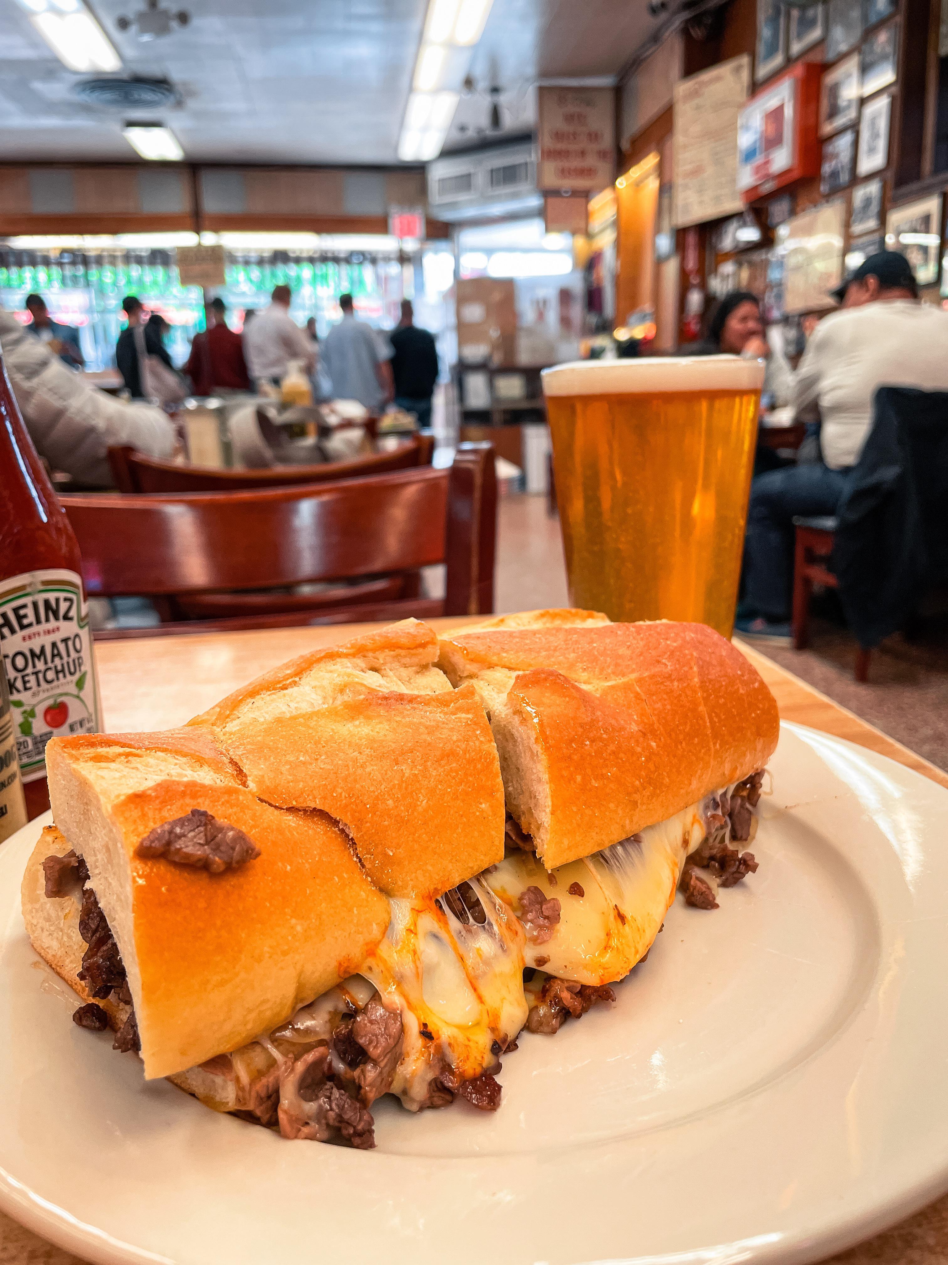 This Philly Cheesesteak I had for lunch at Katz's Deli r/FoodPorn