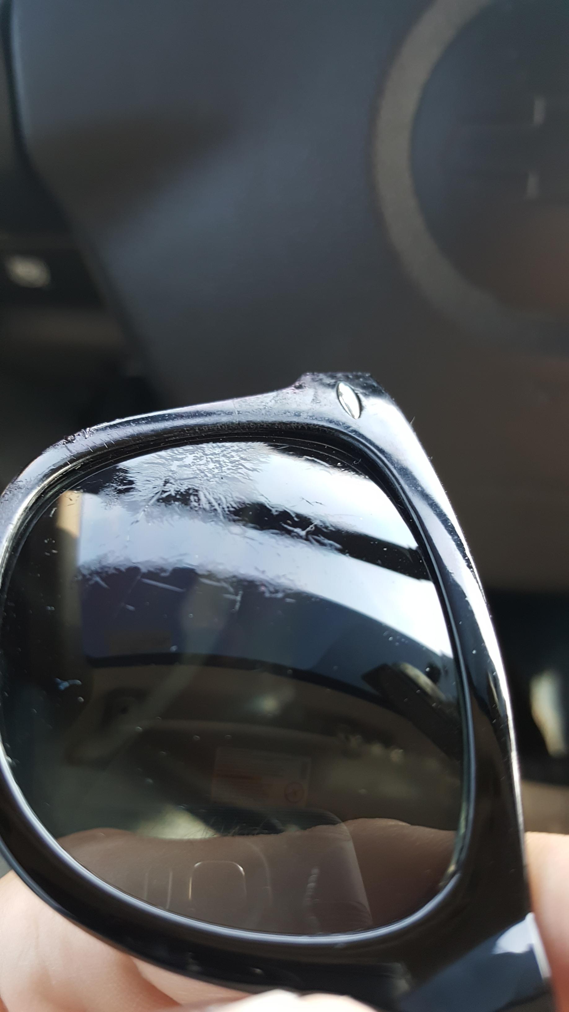 Sunglasses that started to melt in the Sun after a day. r/CrappyDesign