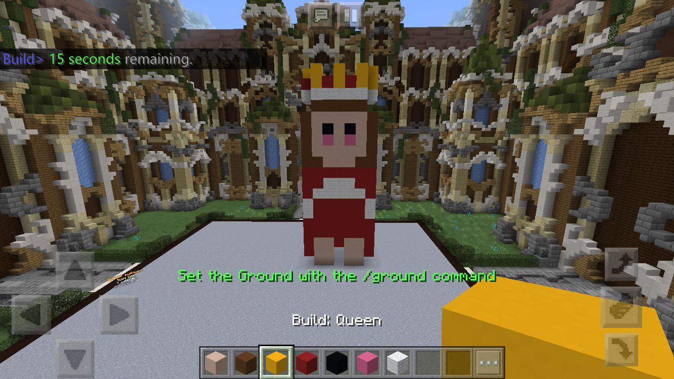 I tried building the queen... r/Minecraft