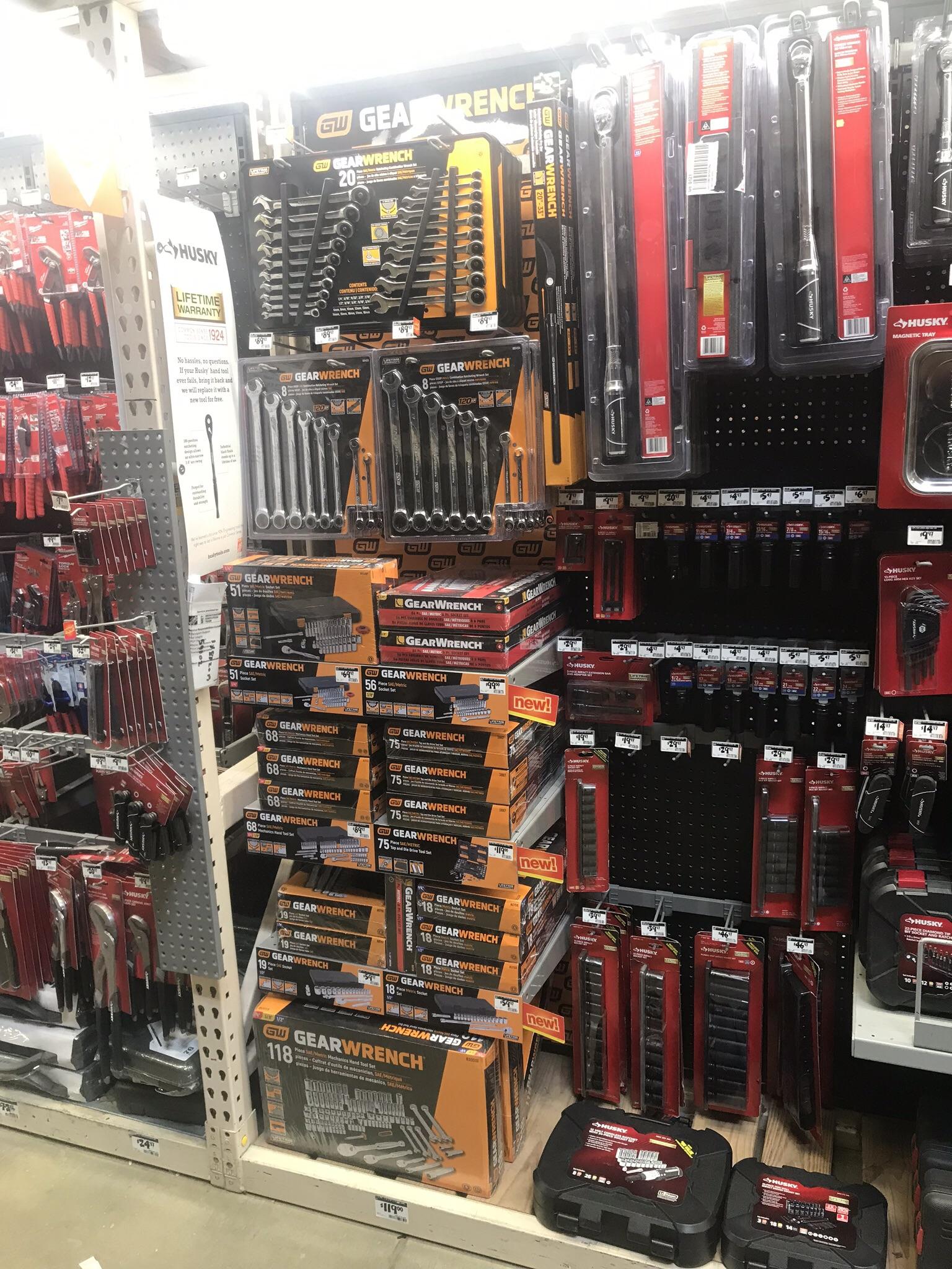 GEARWRENCH available at Home Depot in Buckhead Ga and the Vinings Street location!!! Picked up