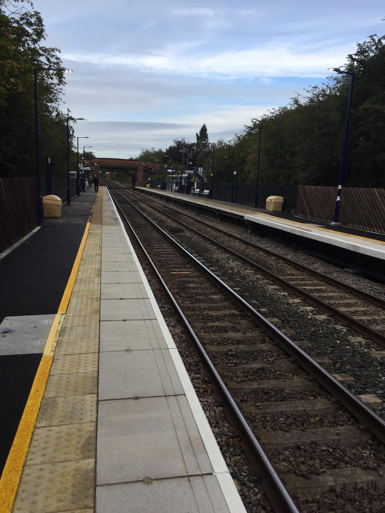 Yarm, north east England. Lovely in the autumn r/trains