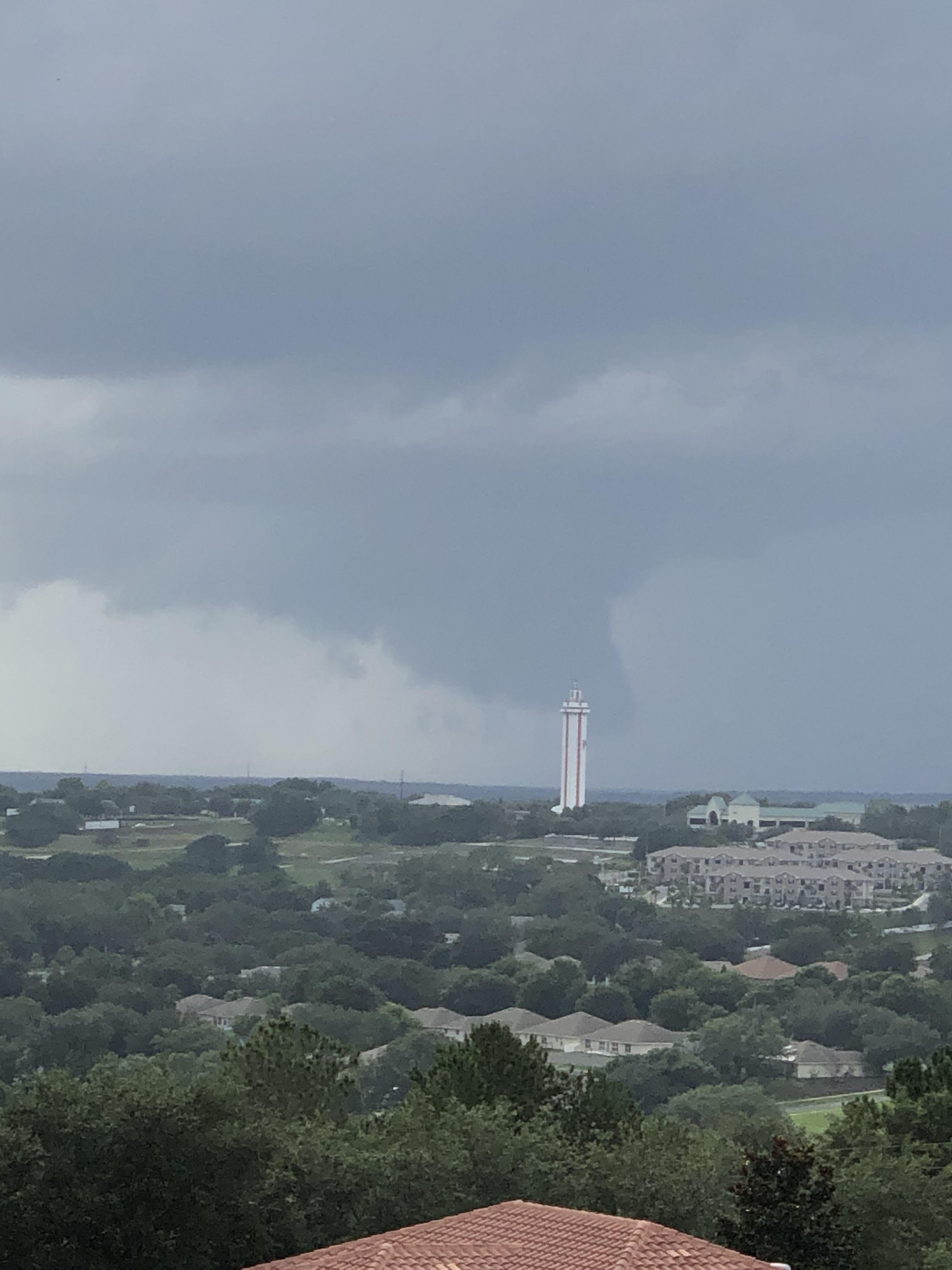 Would anybody be able to tell me if this is a funnel cloud? Picture