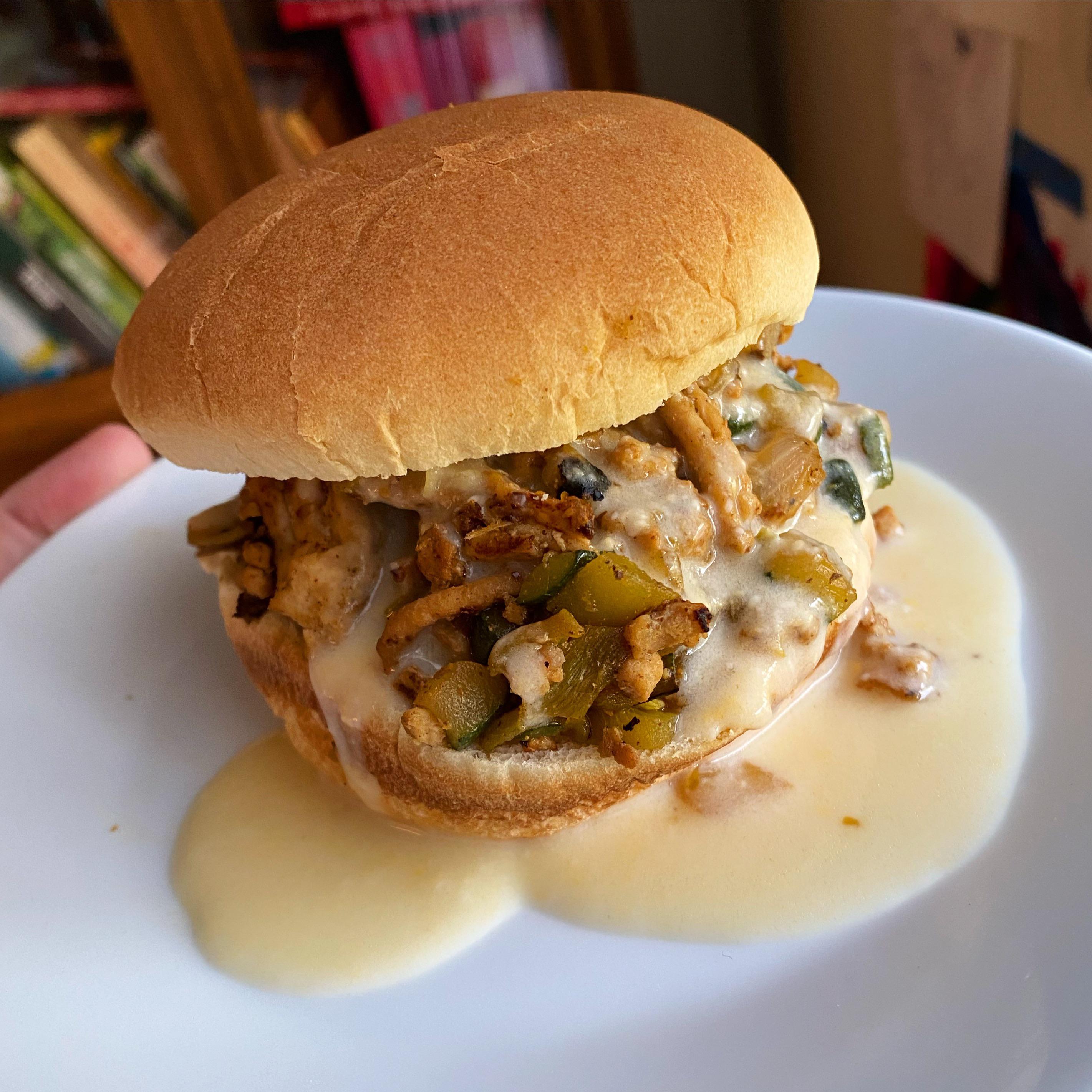 [Homemade] Chicken Green Chili “Sloppy Joe” with pepper jack sauce r/food