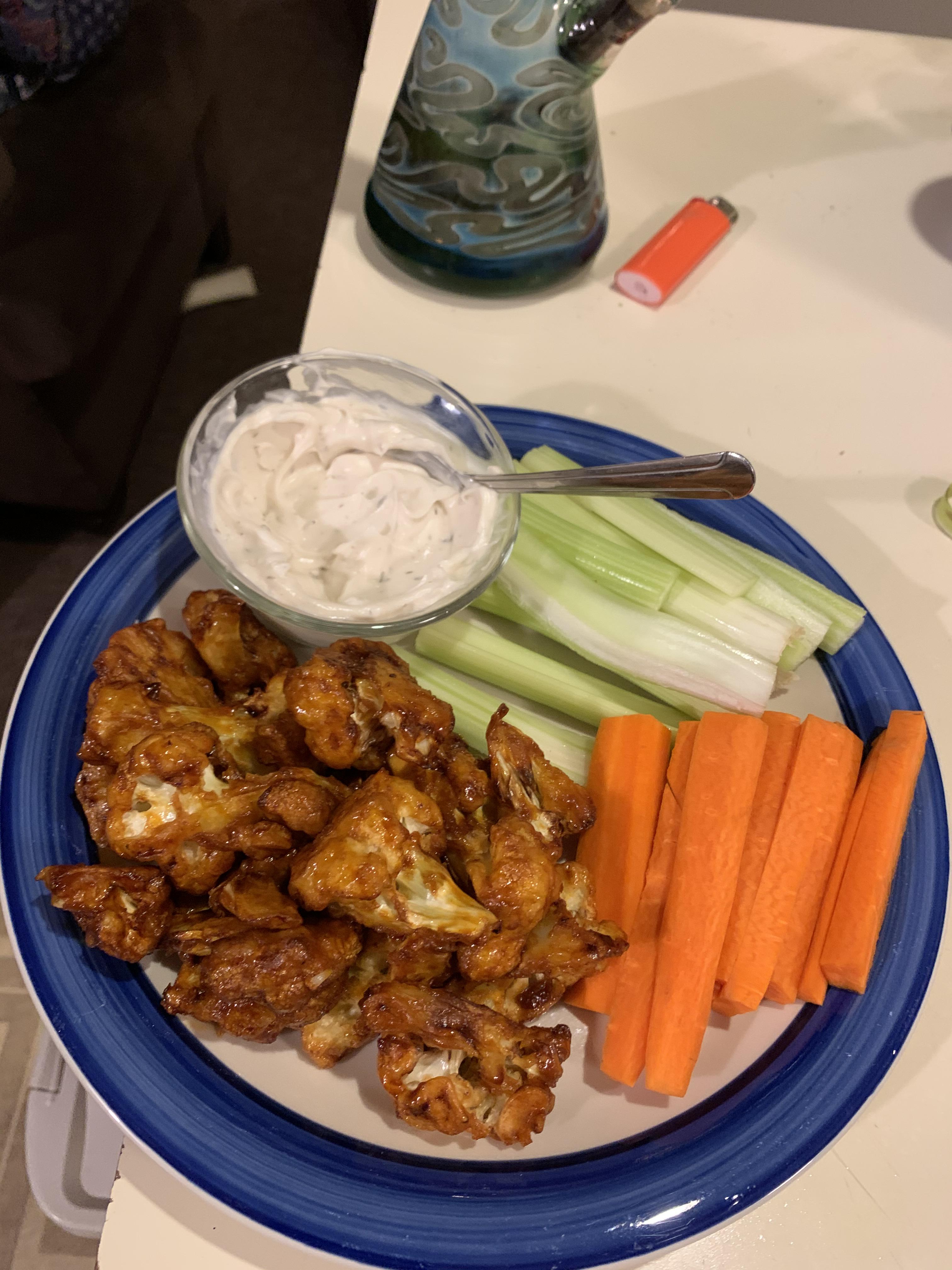 Airfried cauliflower wings! r/highvegans