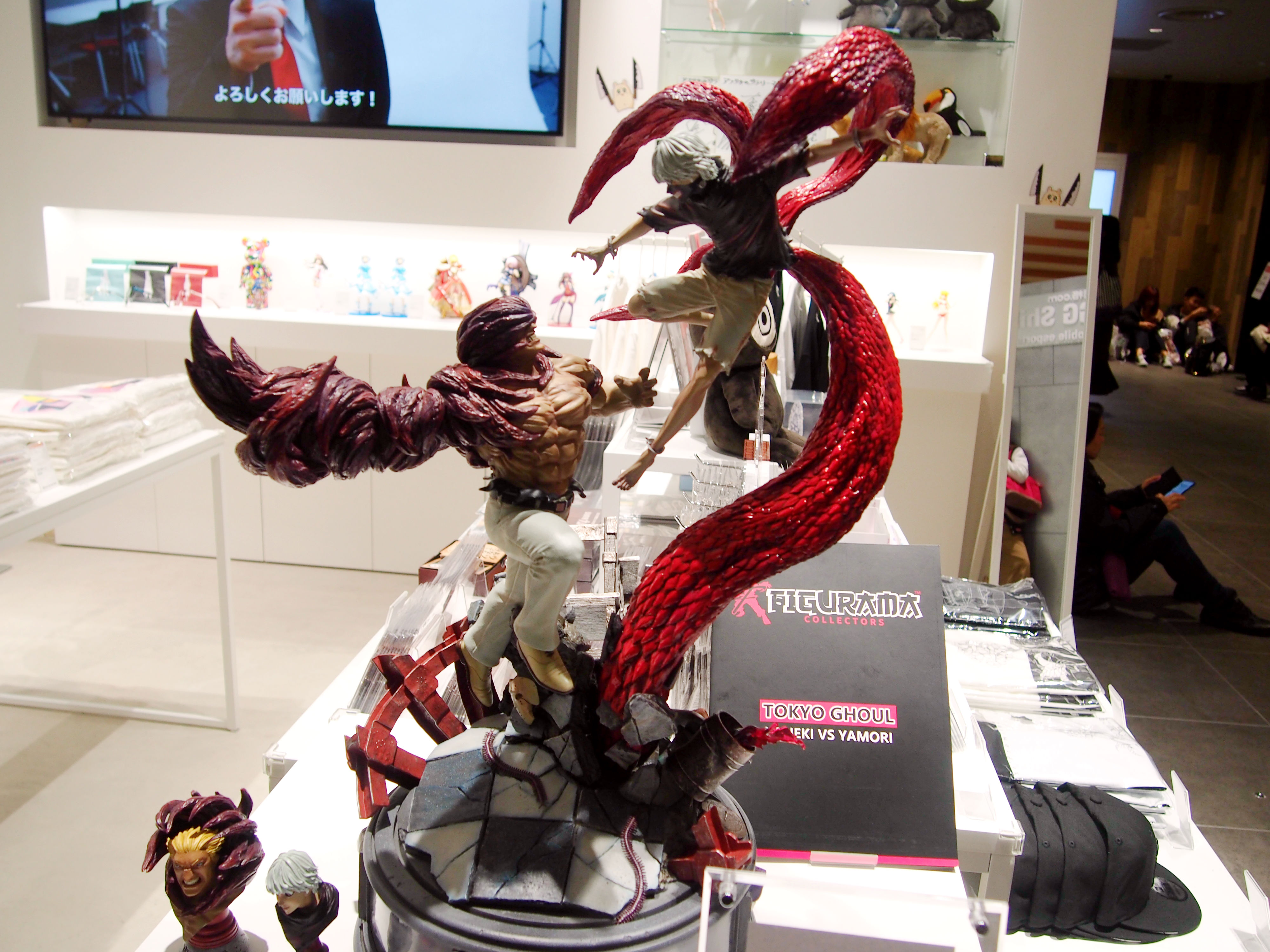 Kaneki Vs Jason Statue Second best scene from season 1 of tokyo ghoul