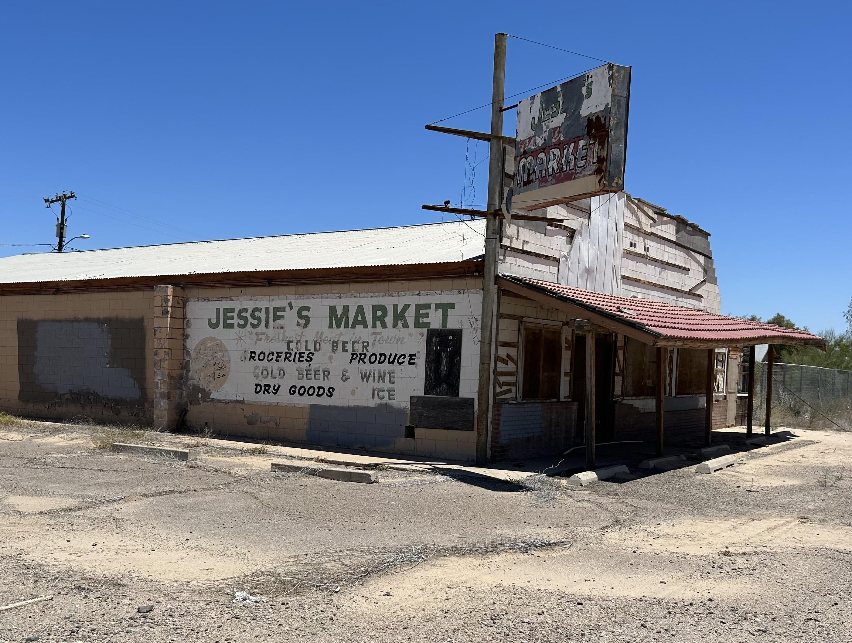 Gila Bend, AZ r/AbandonedPorn