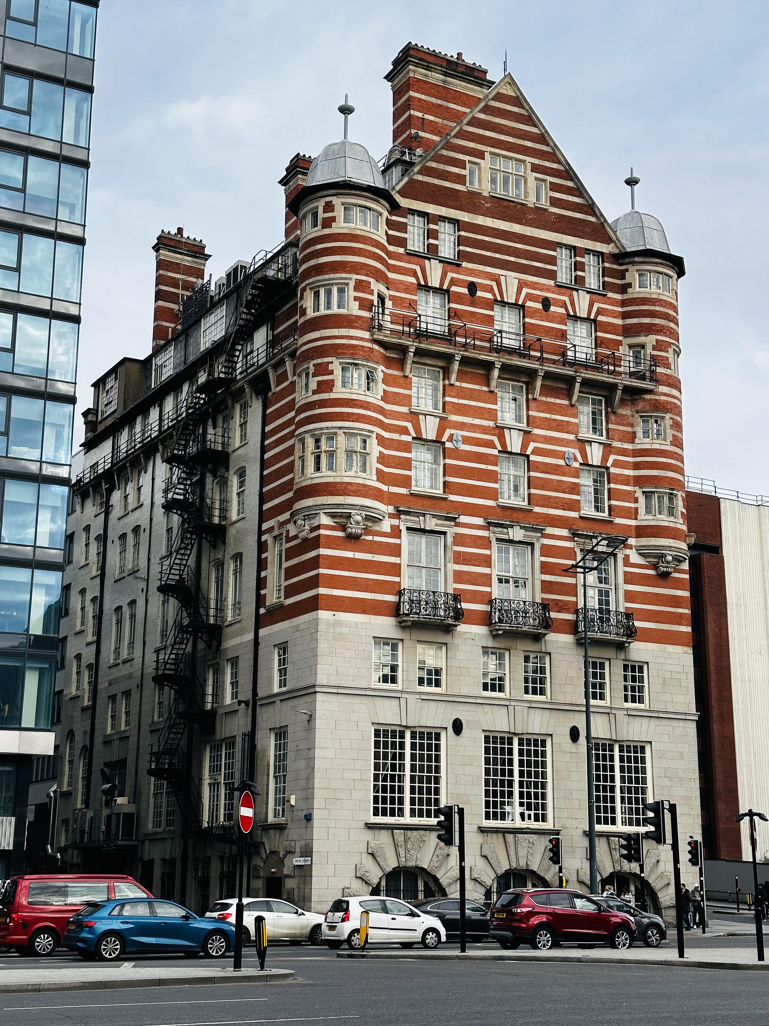 Albion House, Liverpool r/iPhoneography