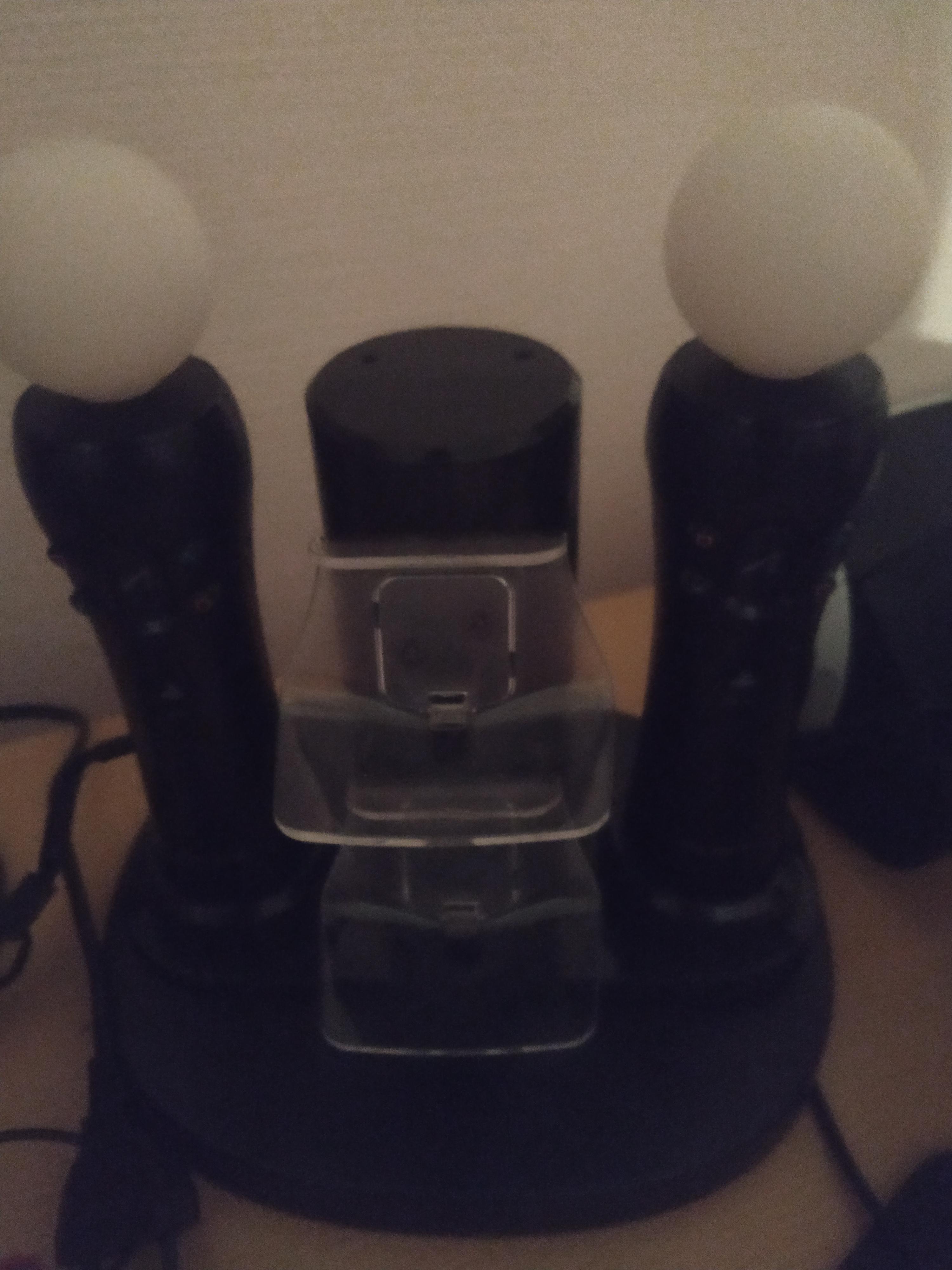 ps move controllers won't charge, even in a charging station. both ps4