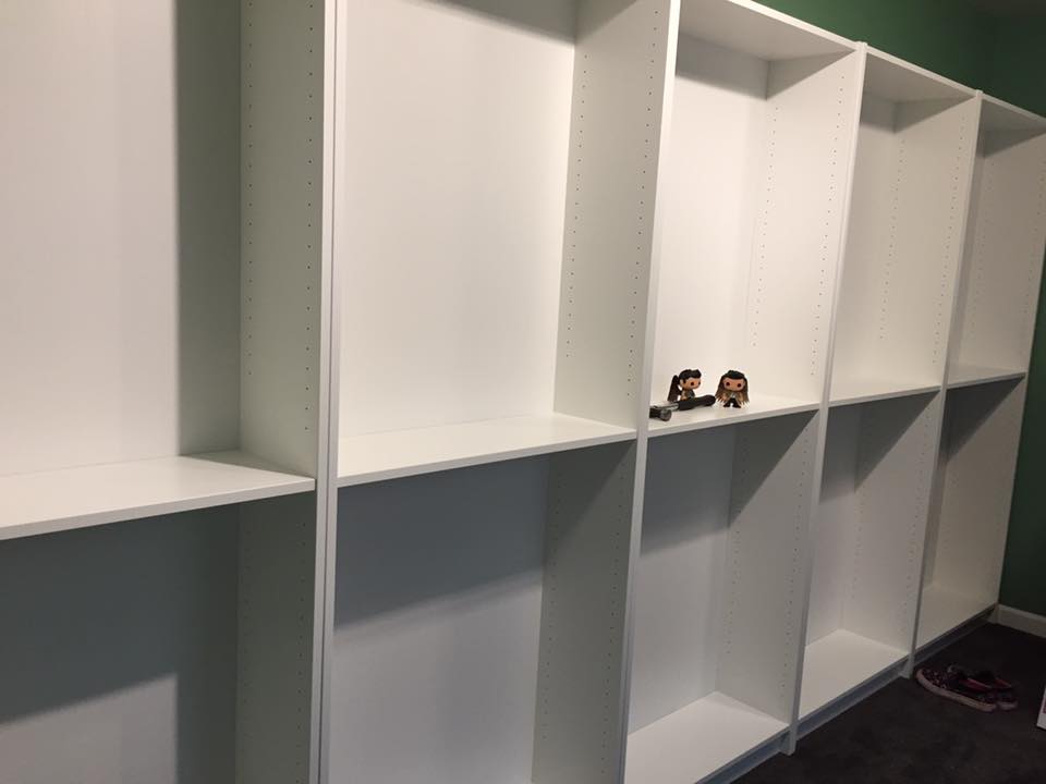 Got shelves YAY now a question regarding Pops that won't stay up! r