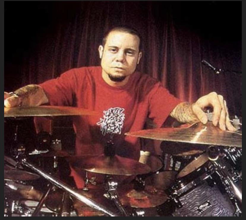On March 22nd in 1977 John Otto (Limp Bizkit) was born