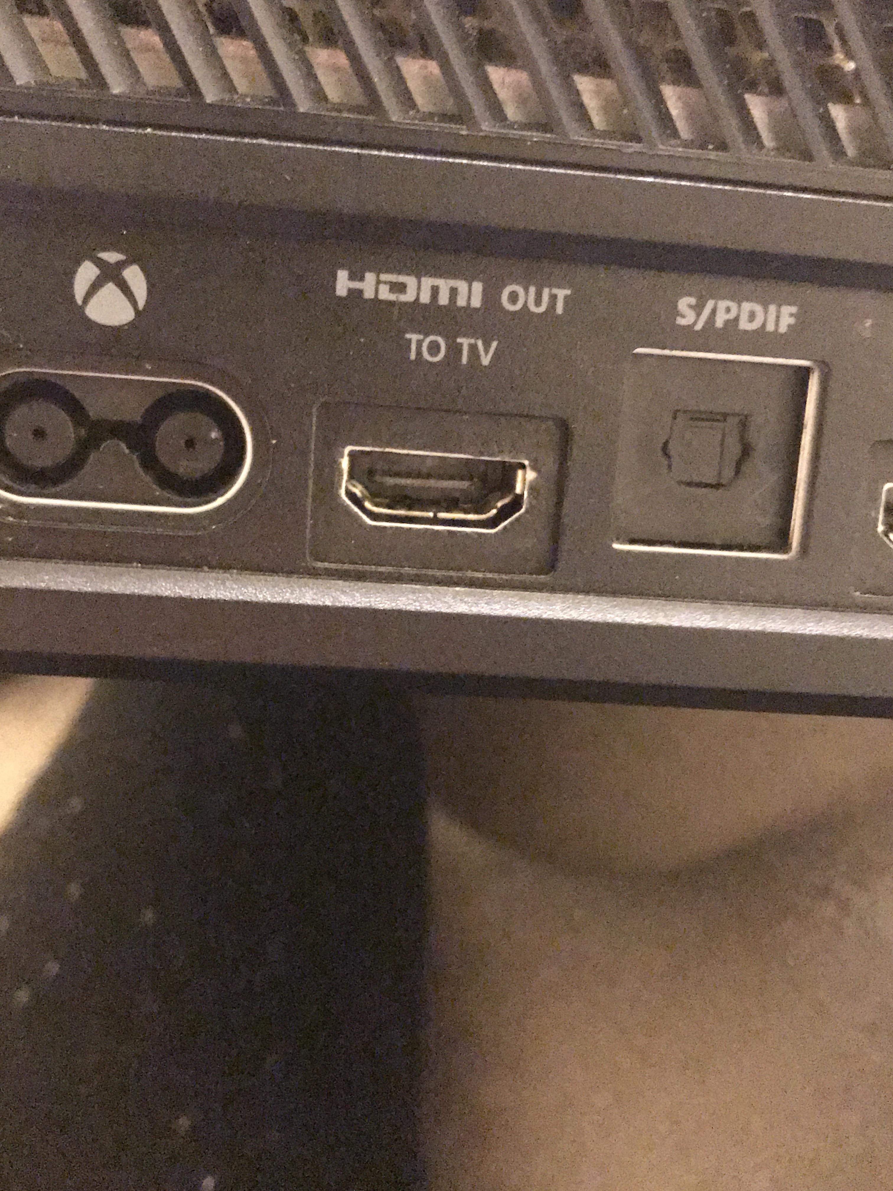 My Xbox one hdmi isn’t working, it does get loose with hdmi. r