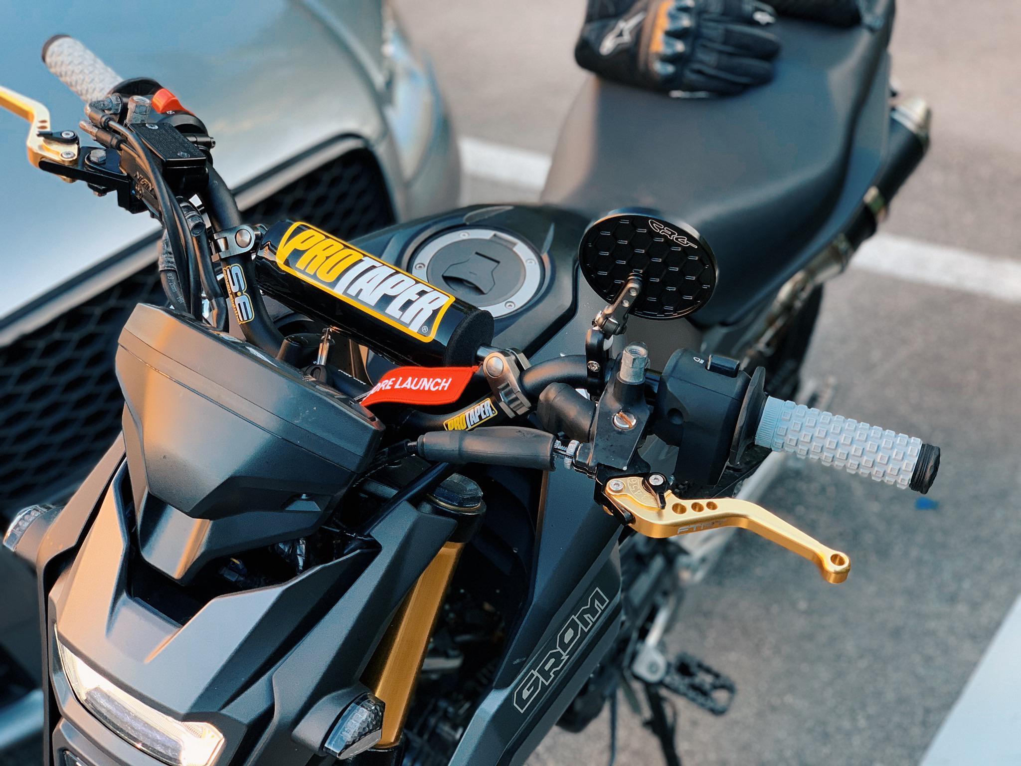 Finally installed my Protaper Minis & CRG Mirror r/hondagrom