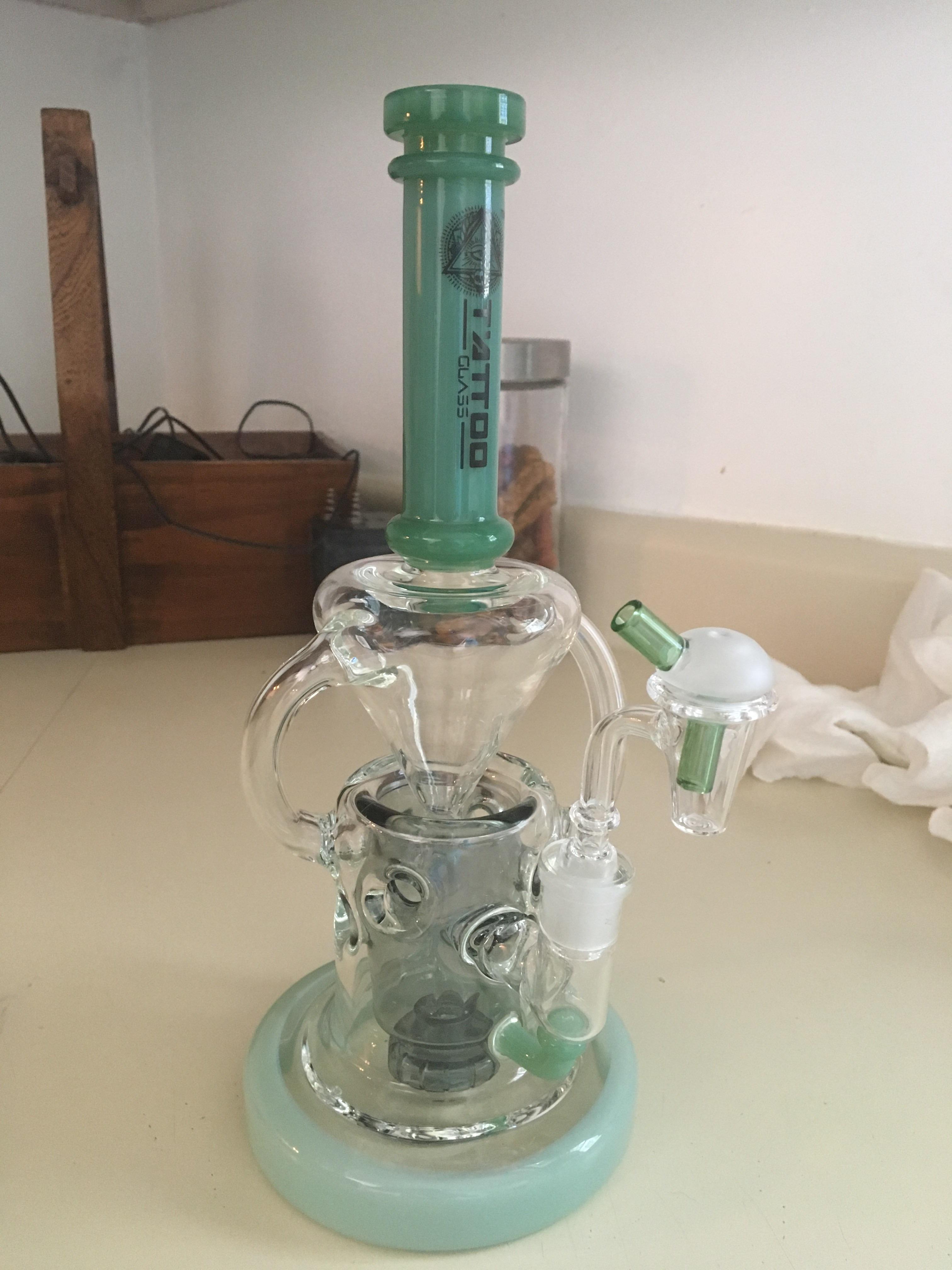 Best purchase all year love this new piece r/Bongs