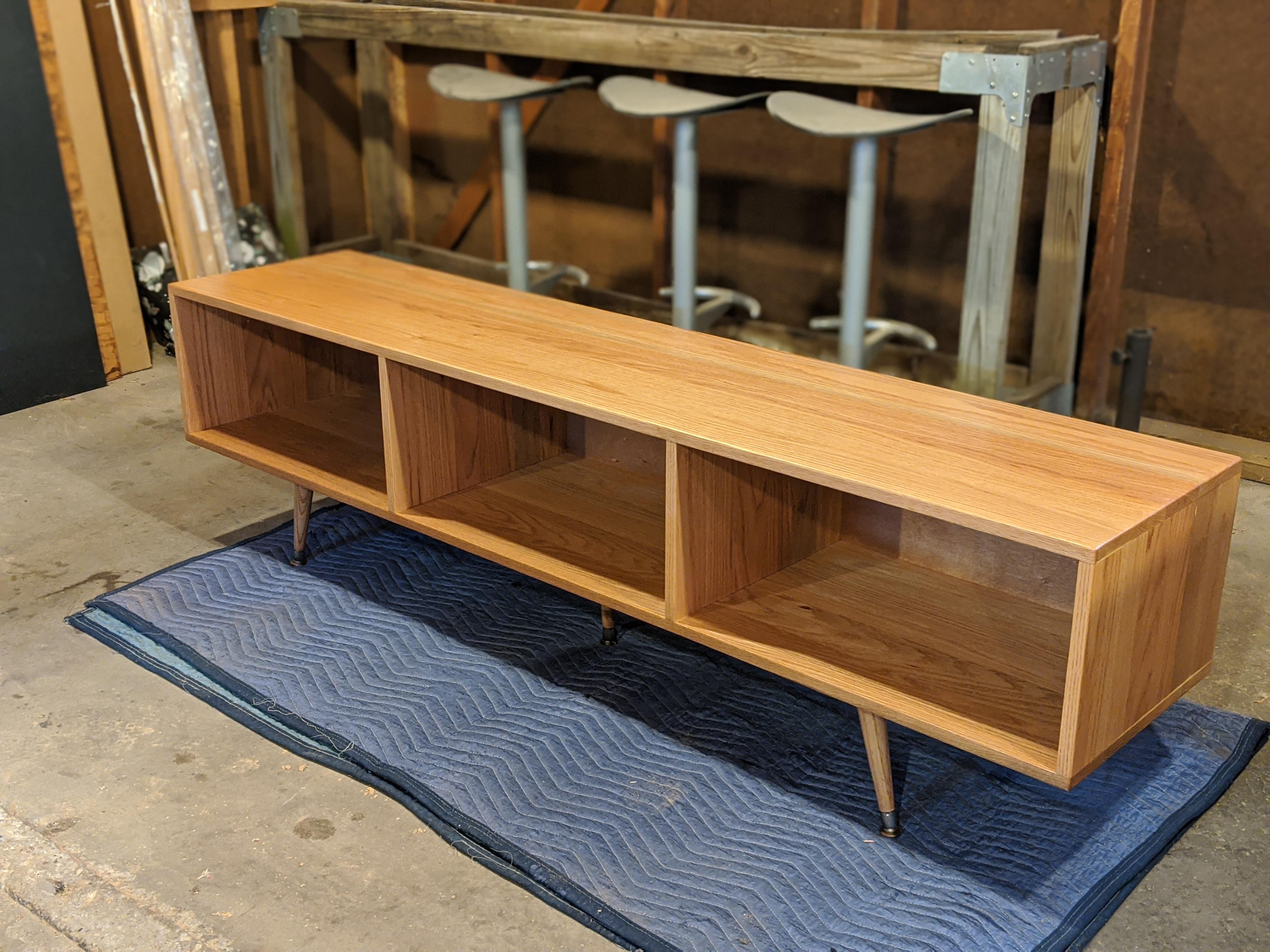 My first piece of furniture! Red oak! r/woodworking