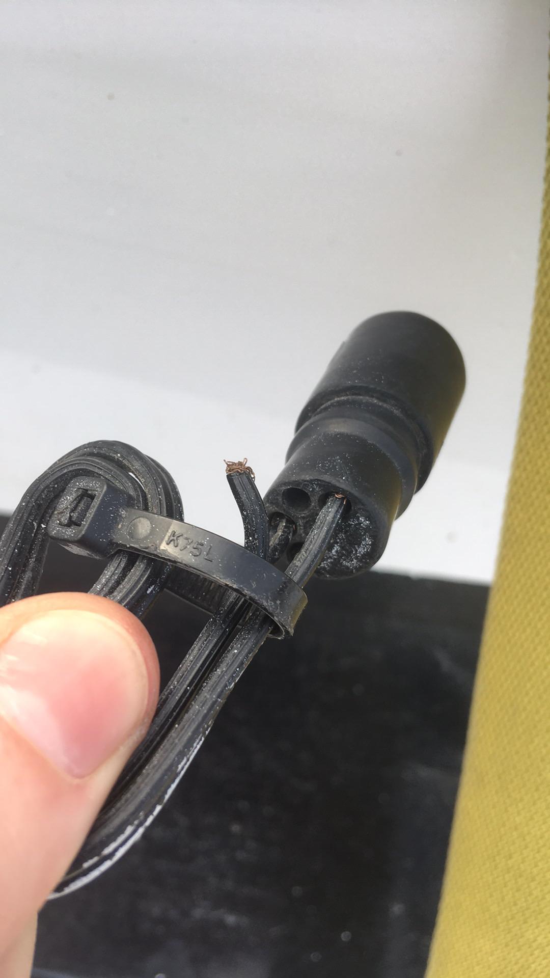 Cox box repair any advice on how to reinsert this loose wire into