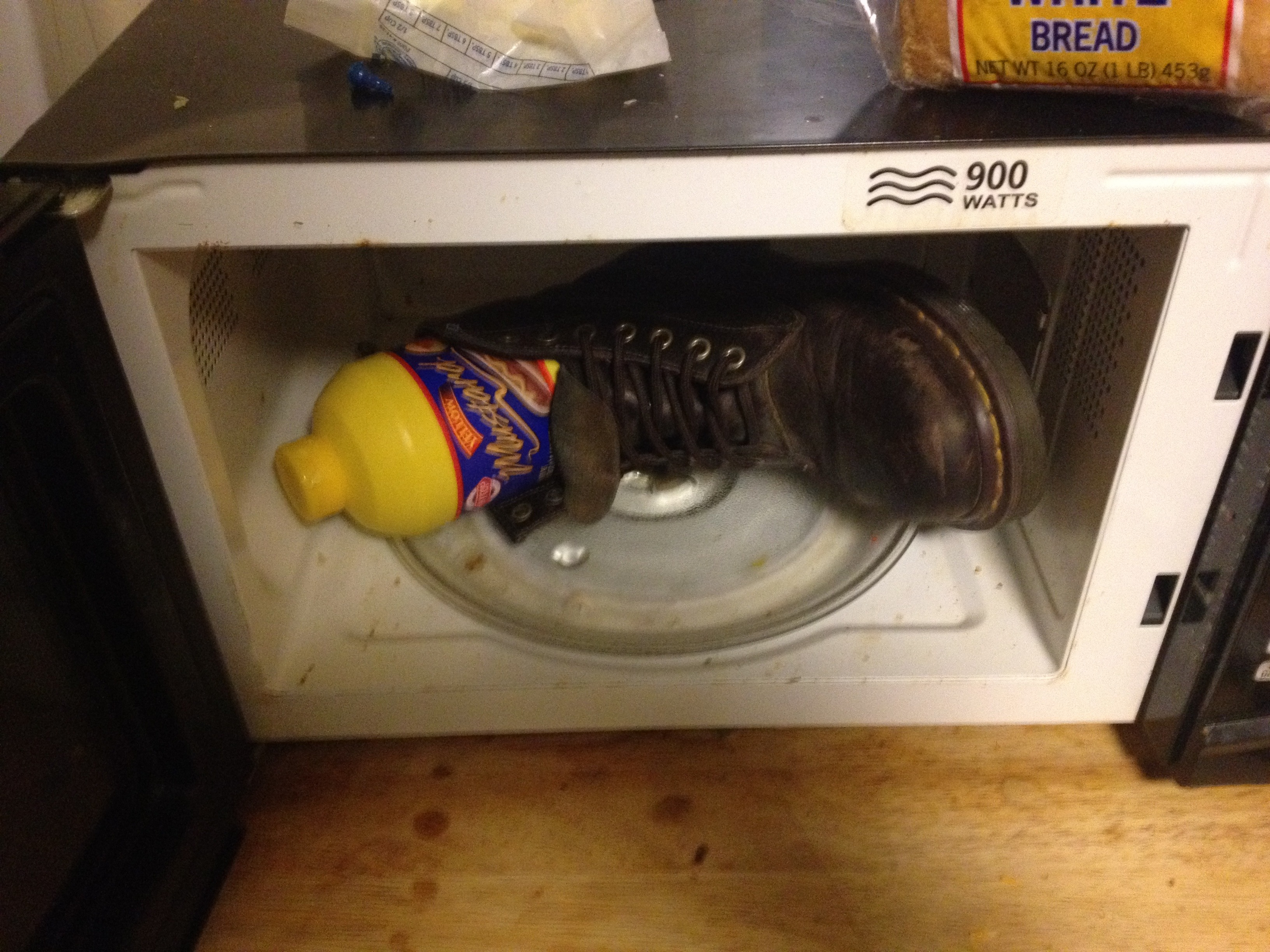 mustard shoe microwave r/mustardshoemicrowaves