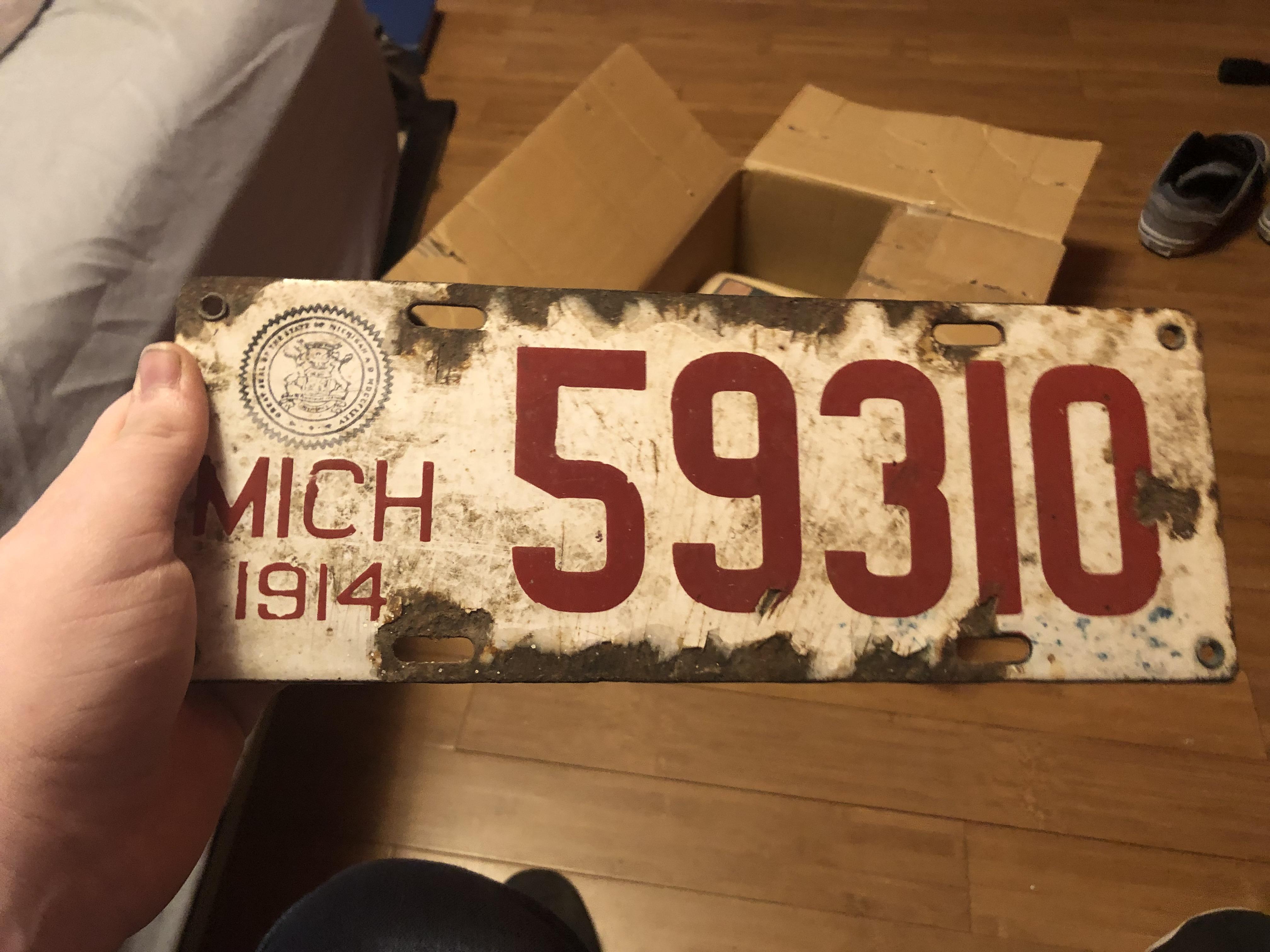 A 105 year old license plate I found while cleaning up my garage r/pics
