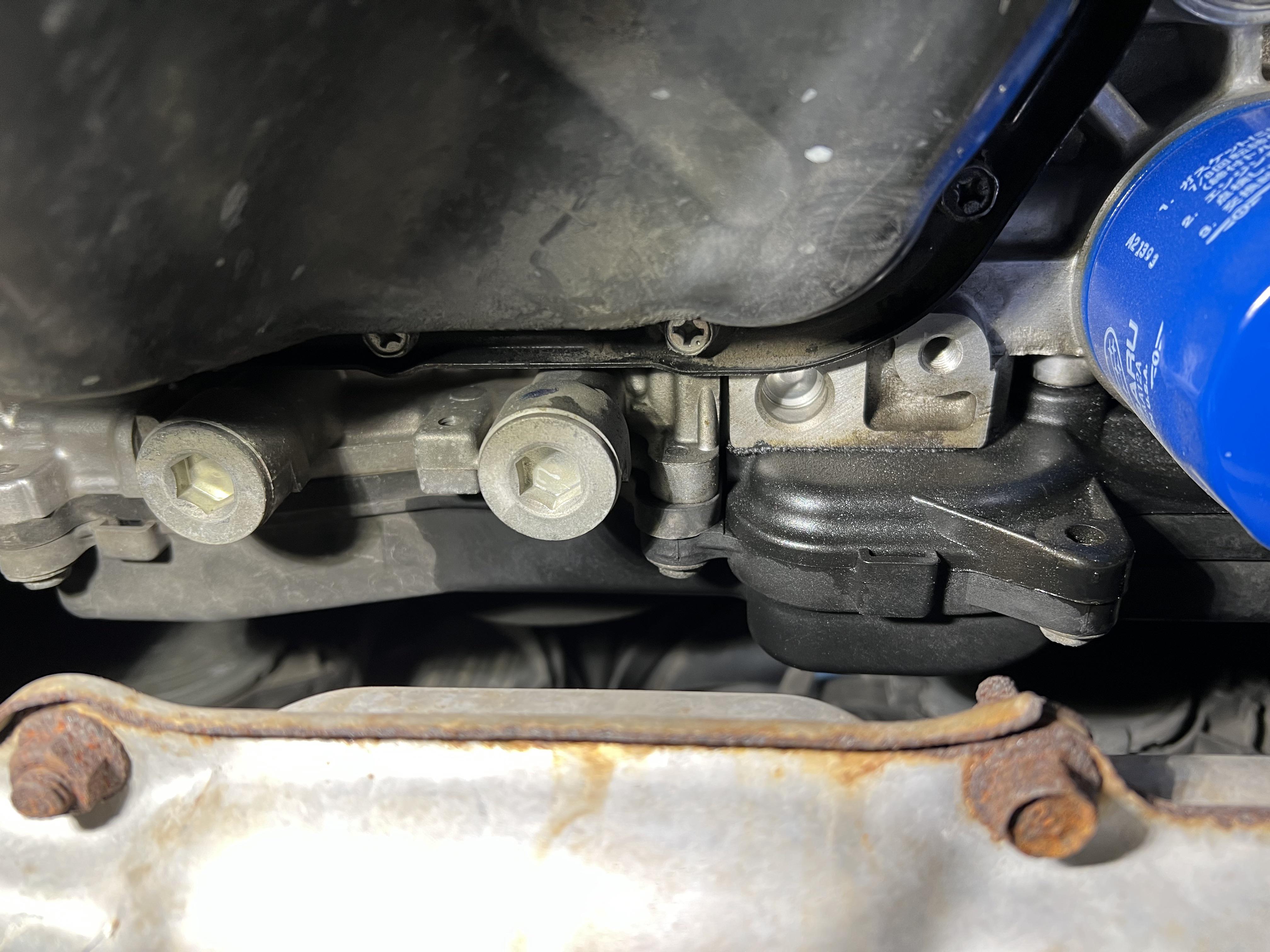 09 Wrx Ps Pump is leaking and fluid is running down under the timing