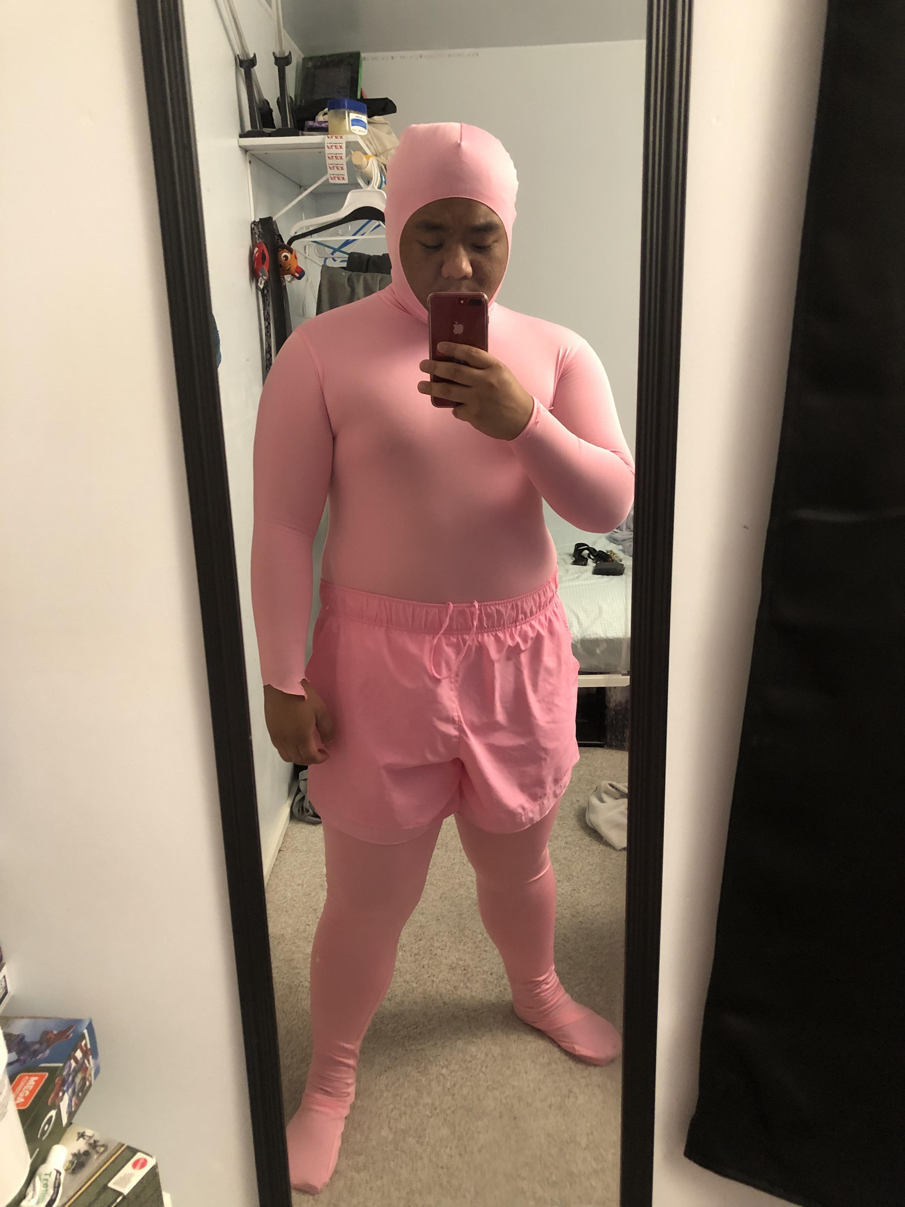 Do you guys think it’s a good idea to wear the pink suit at jojis