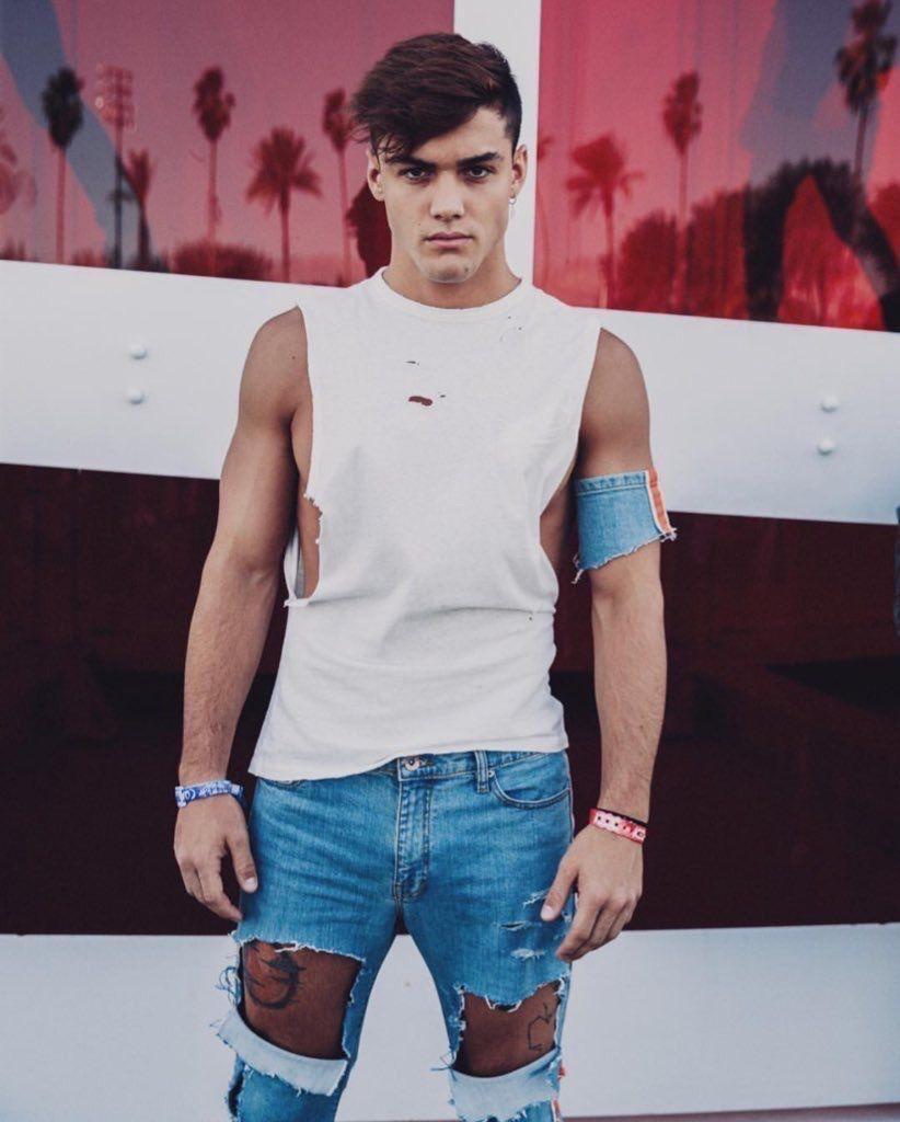 [Crushes] Grayson Dolan r/LGBTeens