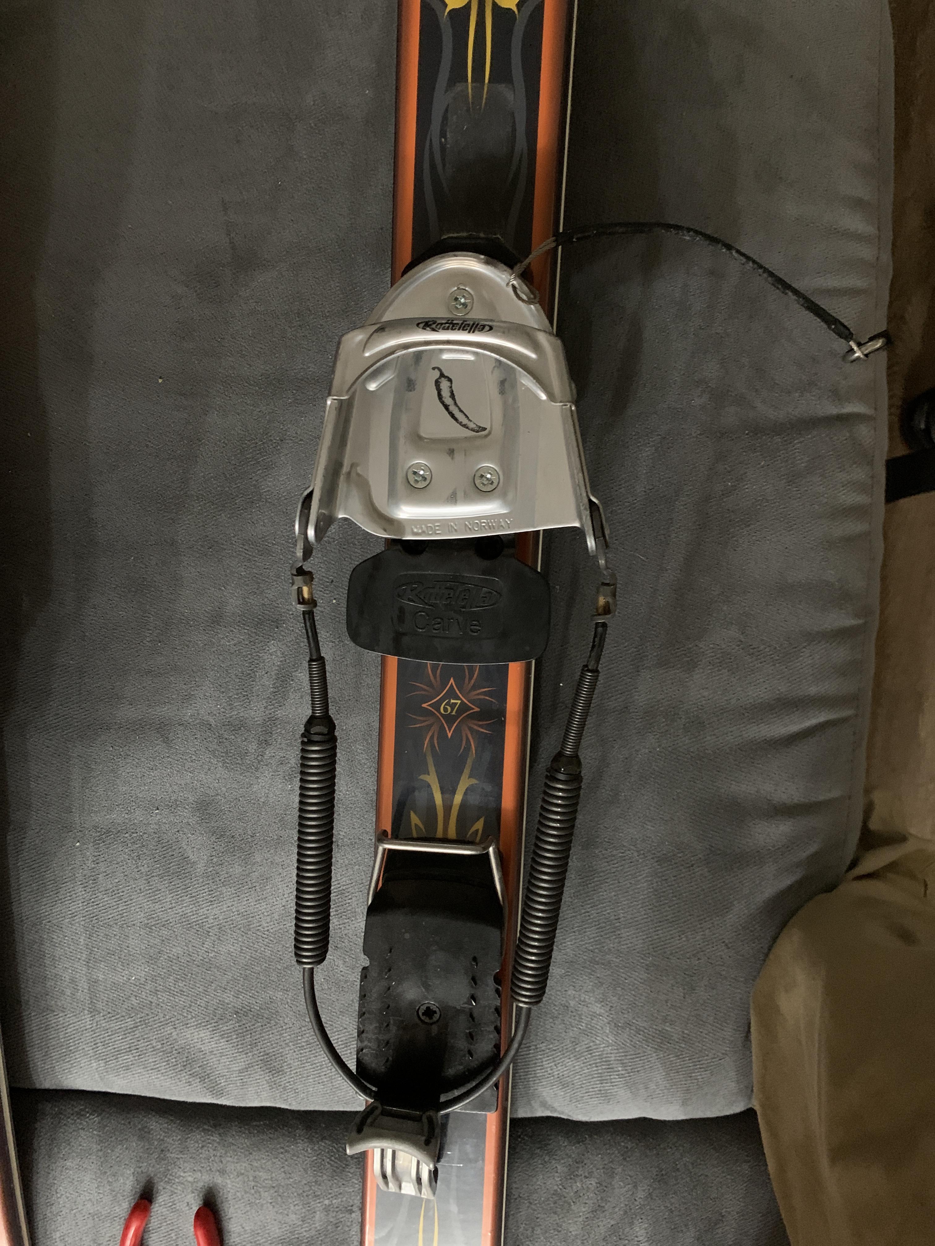 Snagged some tele skis and boots and I really want to learn. Can somone